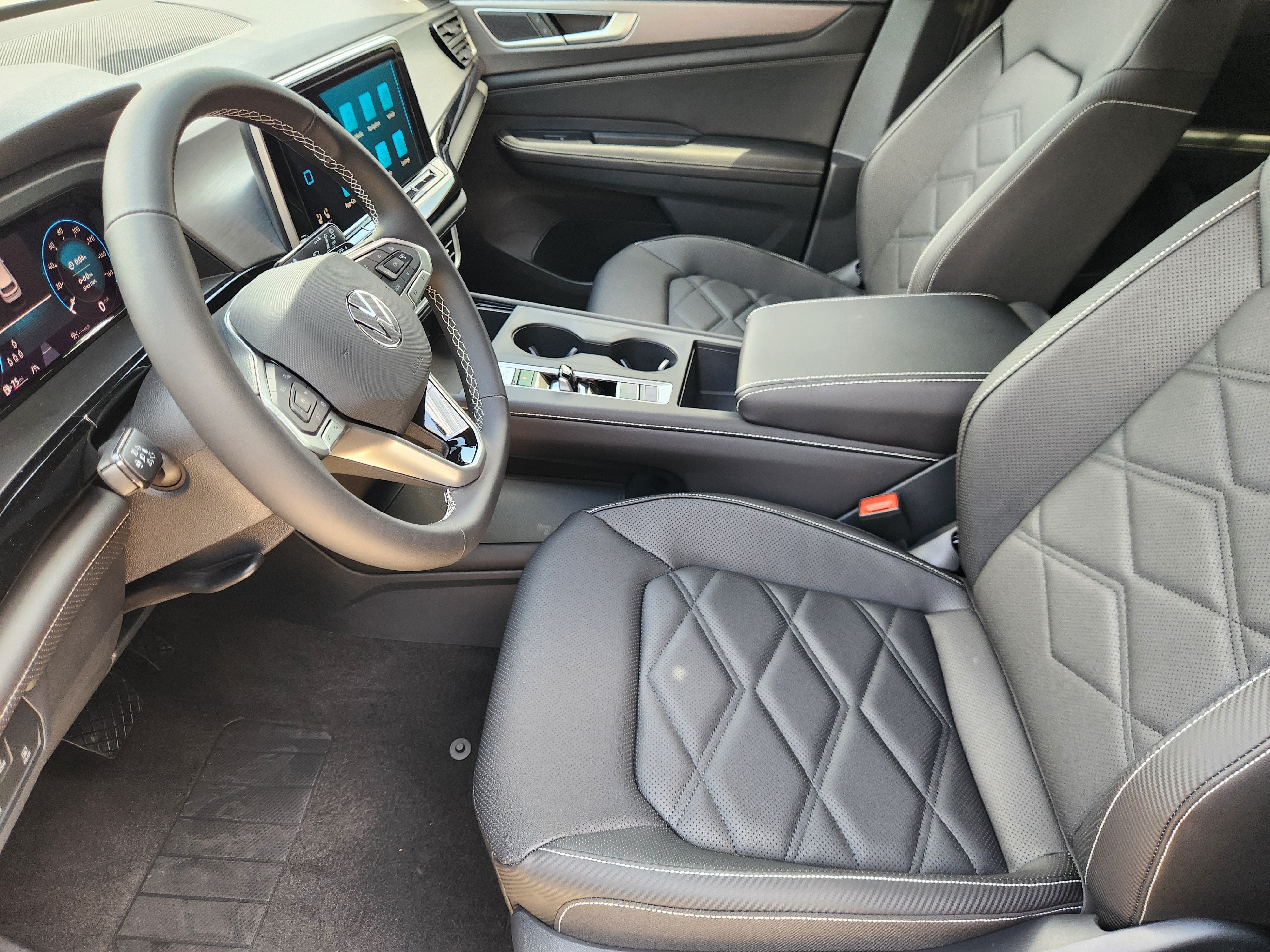 2026 Volkswagen Atlas Cross Sport 2.0T SE