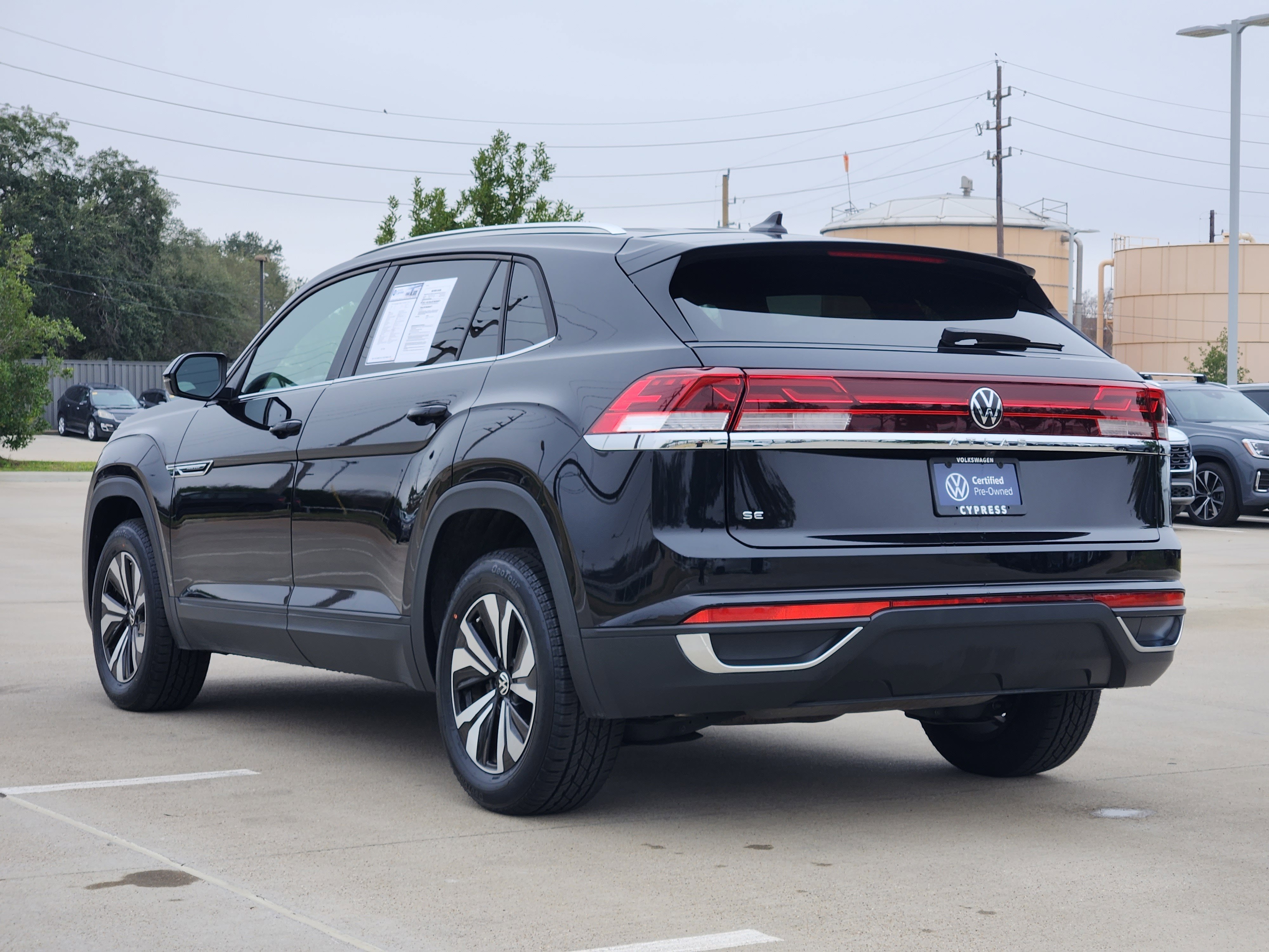 2024 Volkswagen Atlas Cross Sport 2.0T SE