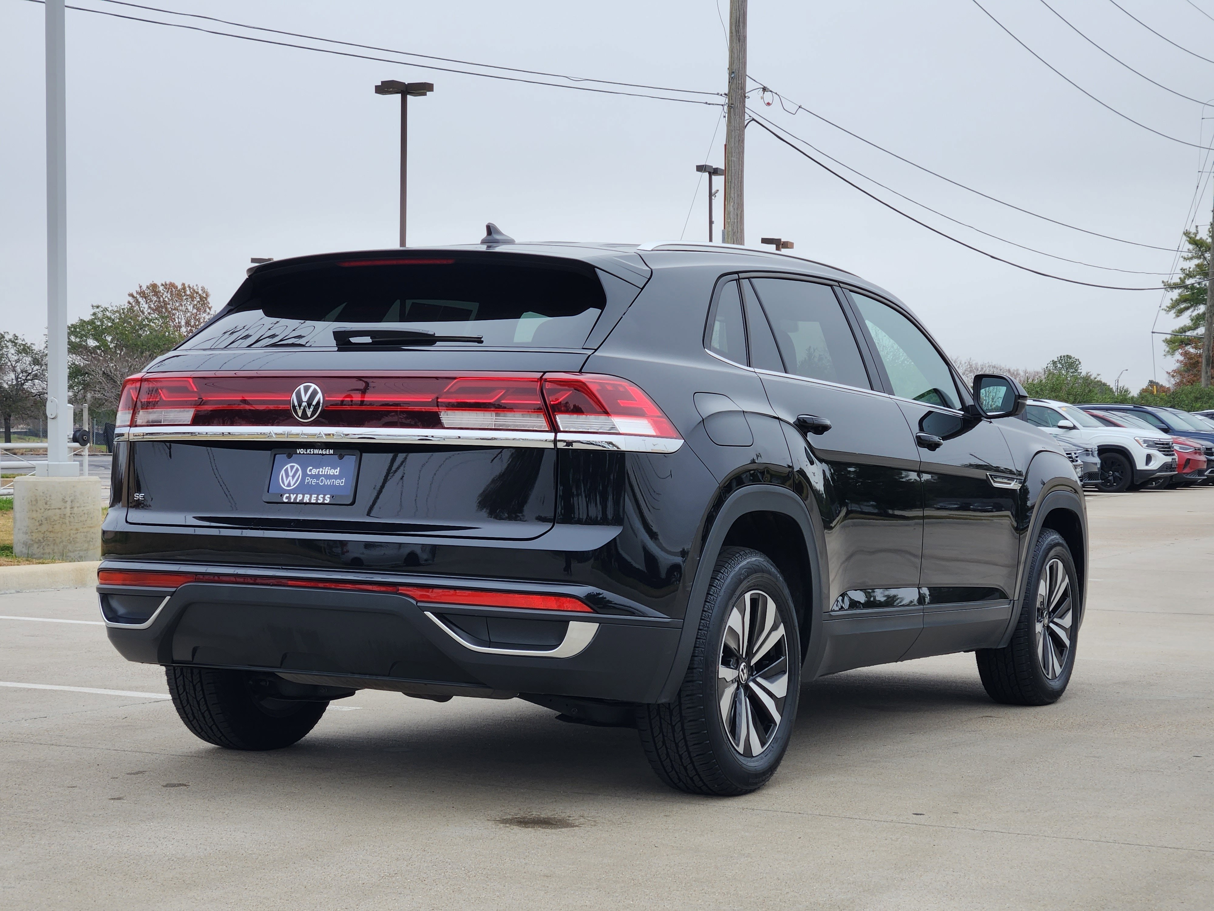 2024 Volkswagen Atlas Cross Sport 2.0T SE