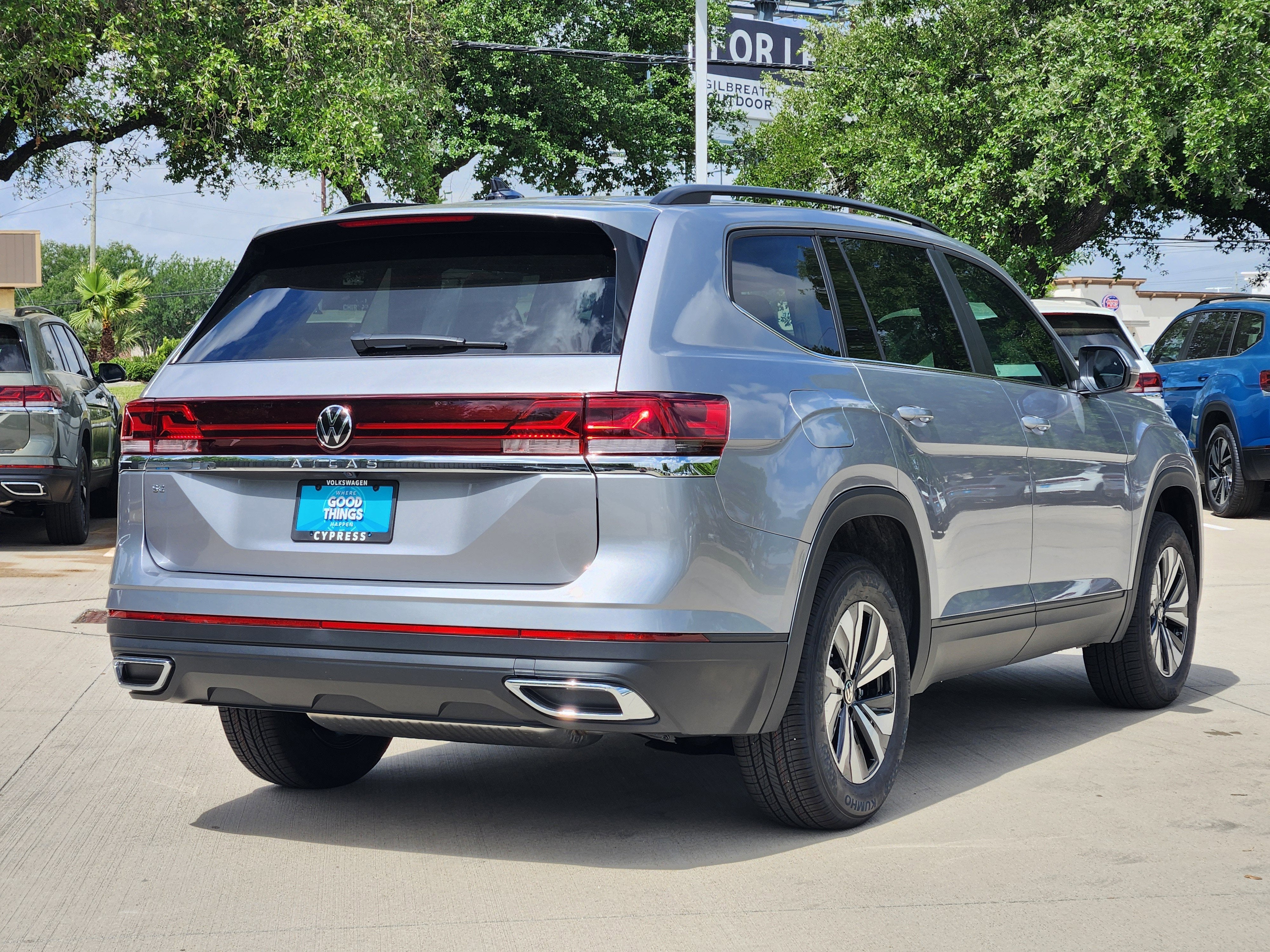 2026 Volkswagen Atlas 2.0T SE