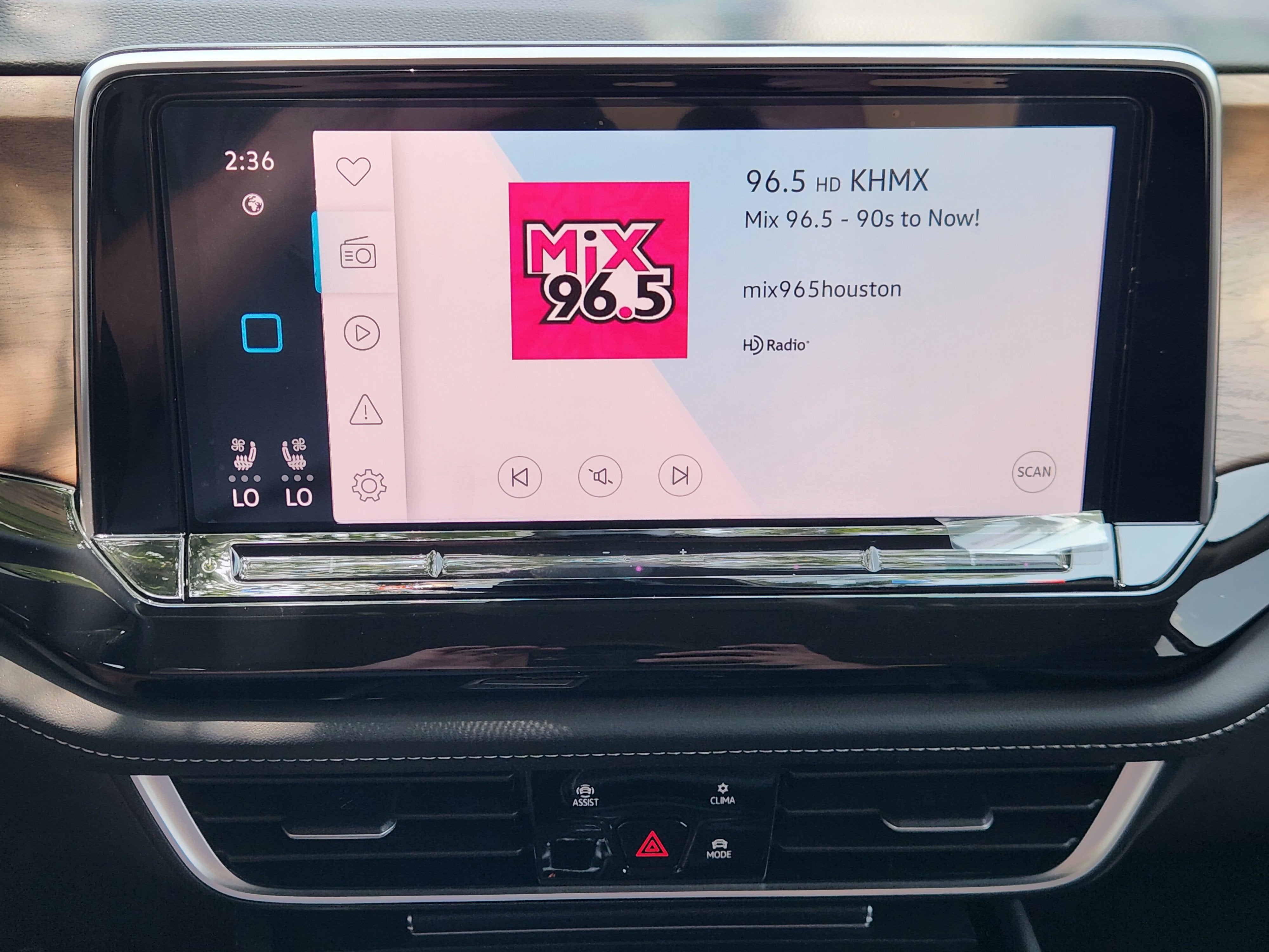 2026 Volkswagen Atlas 2.0T SE