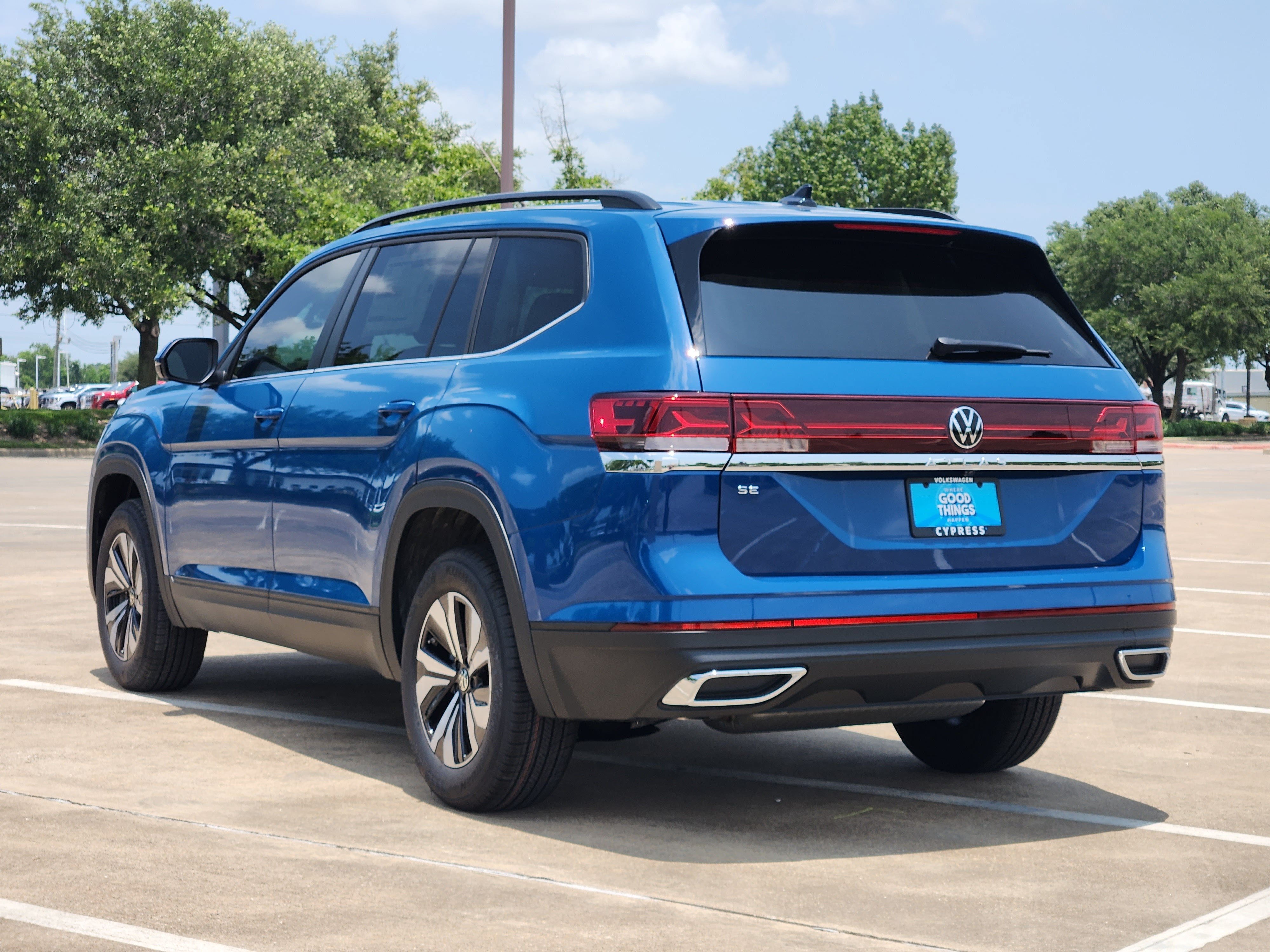 2026 Volkswagen Atlas 2.0T SE