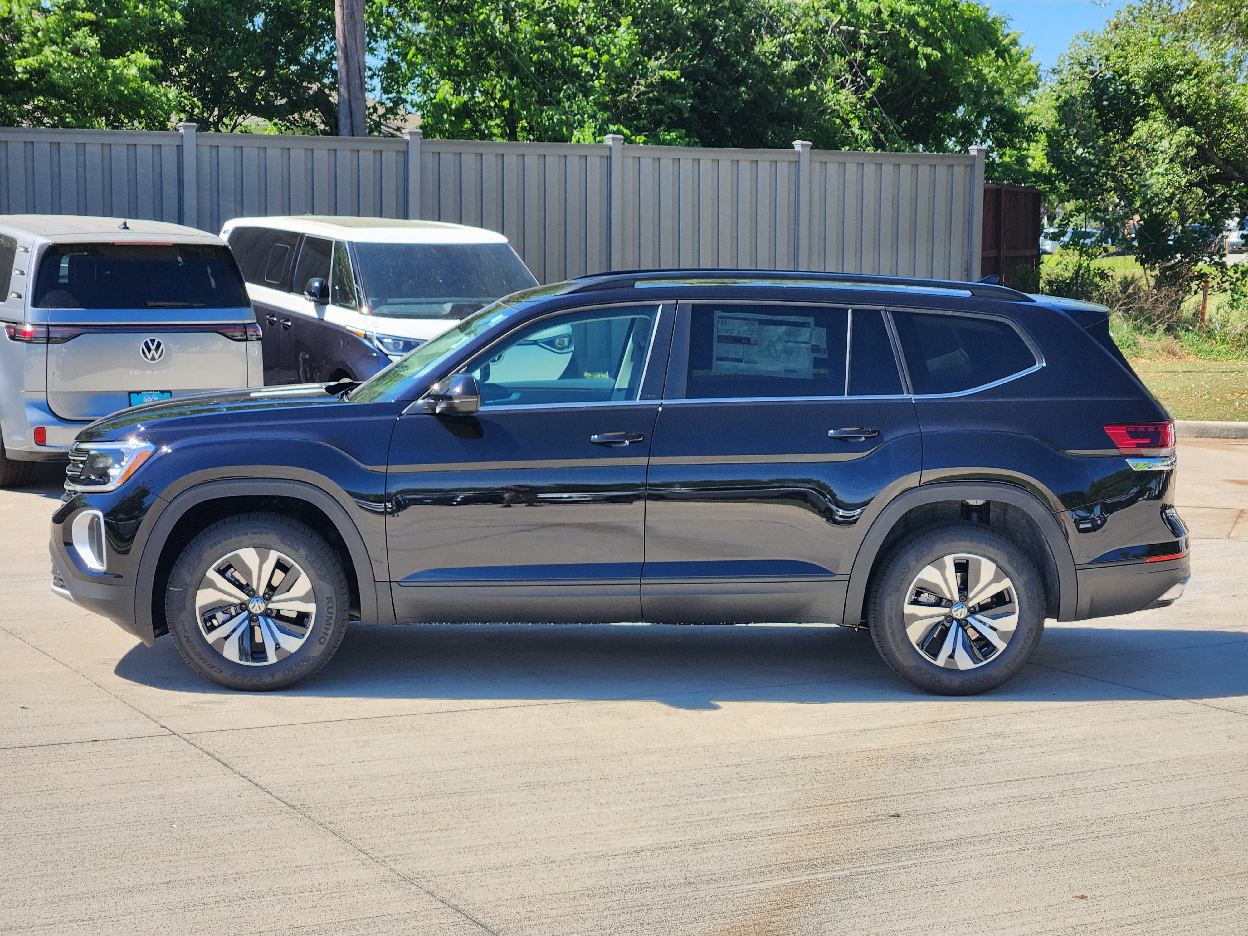 2026 Volkswagen Atlas 2.0T SE