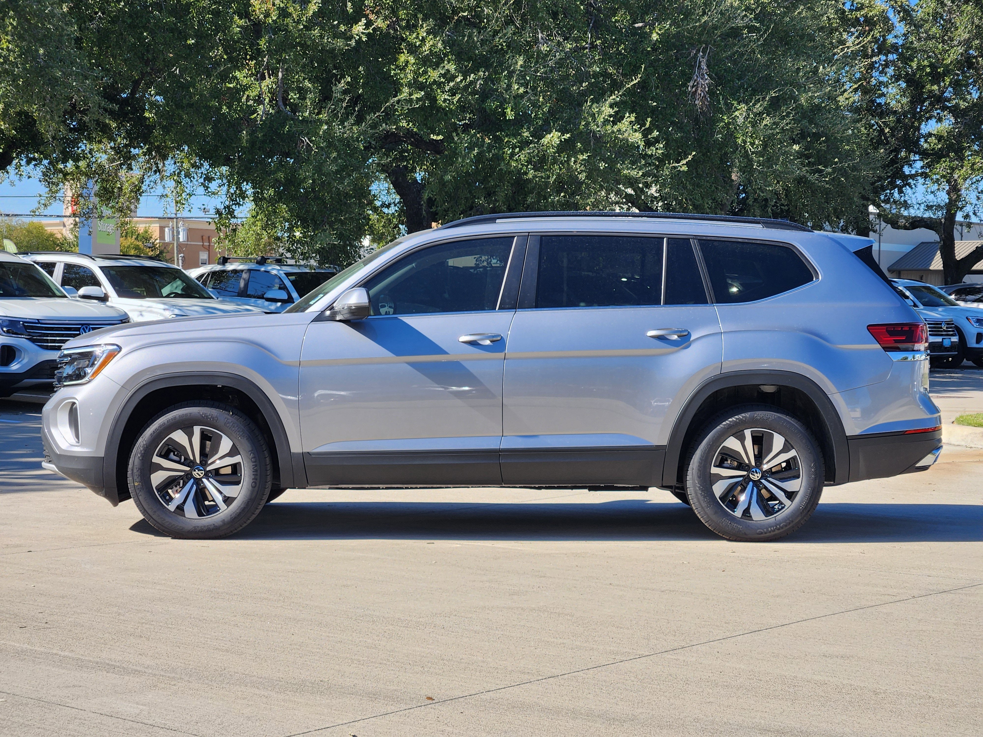 2026 Volkswagen Atlas 2.0T SE