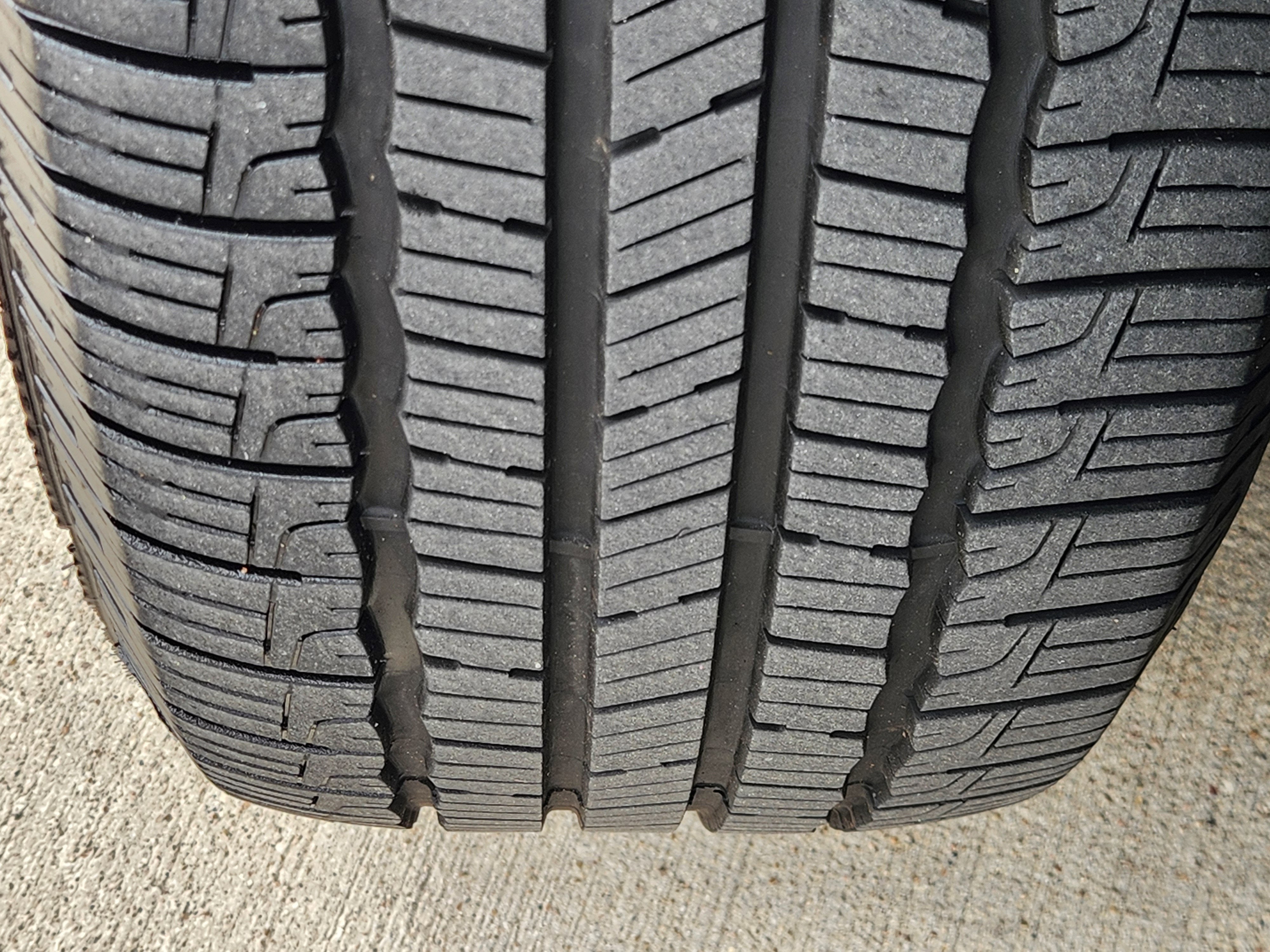 2023 Volkswagen Atlas 2.0T SE