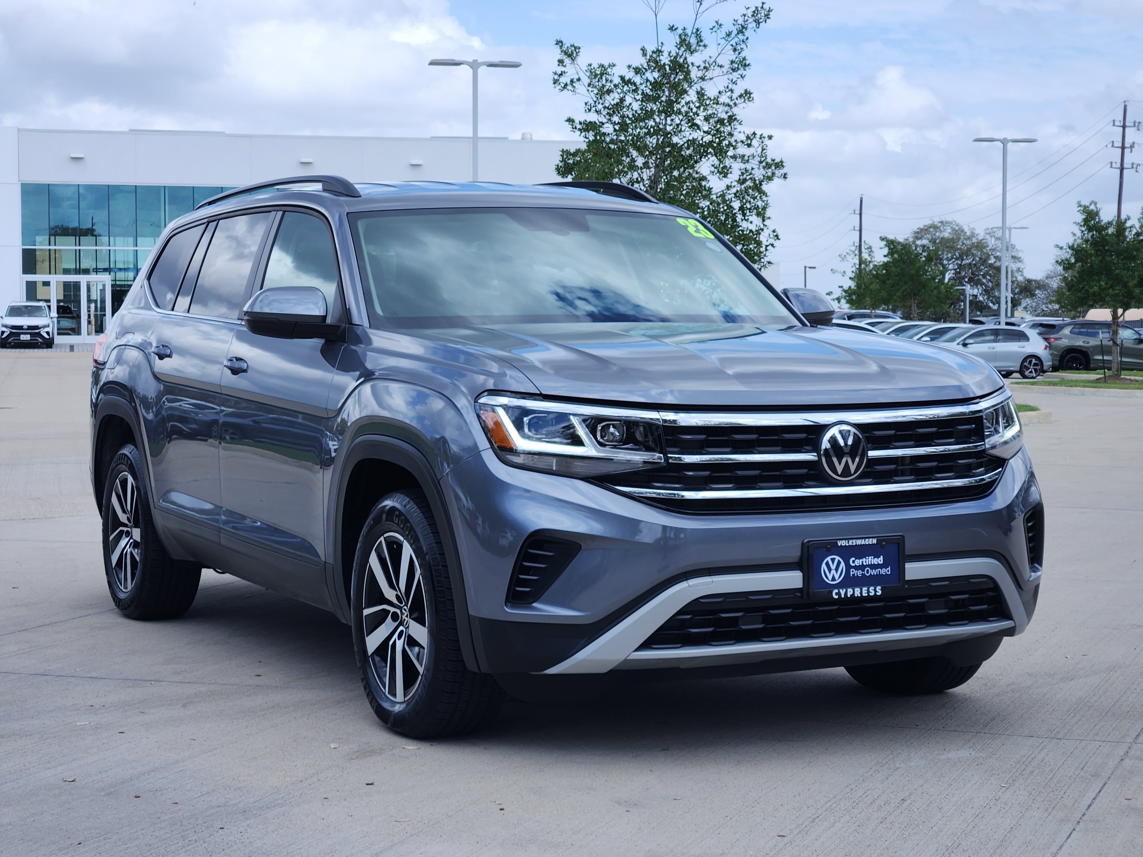 2023 Volkswagen Atlas 2.0T SE