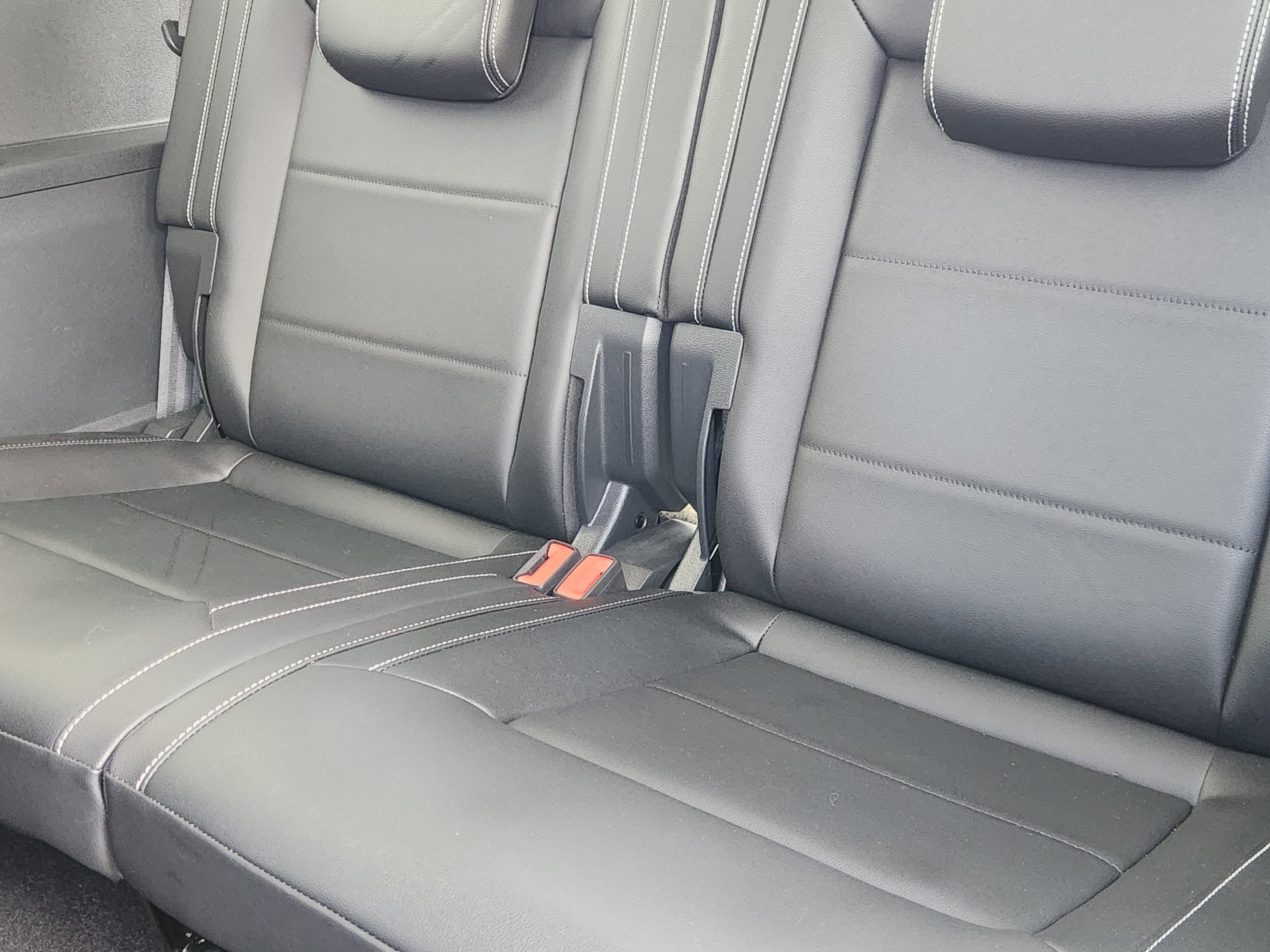 2023 Volkswagen Atlas 2.0T SE