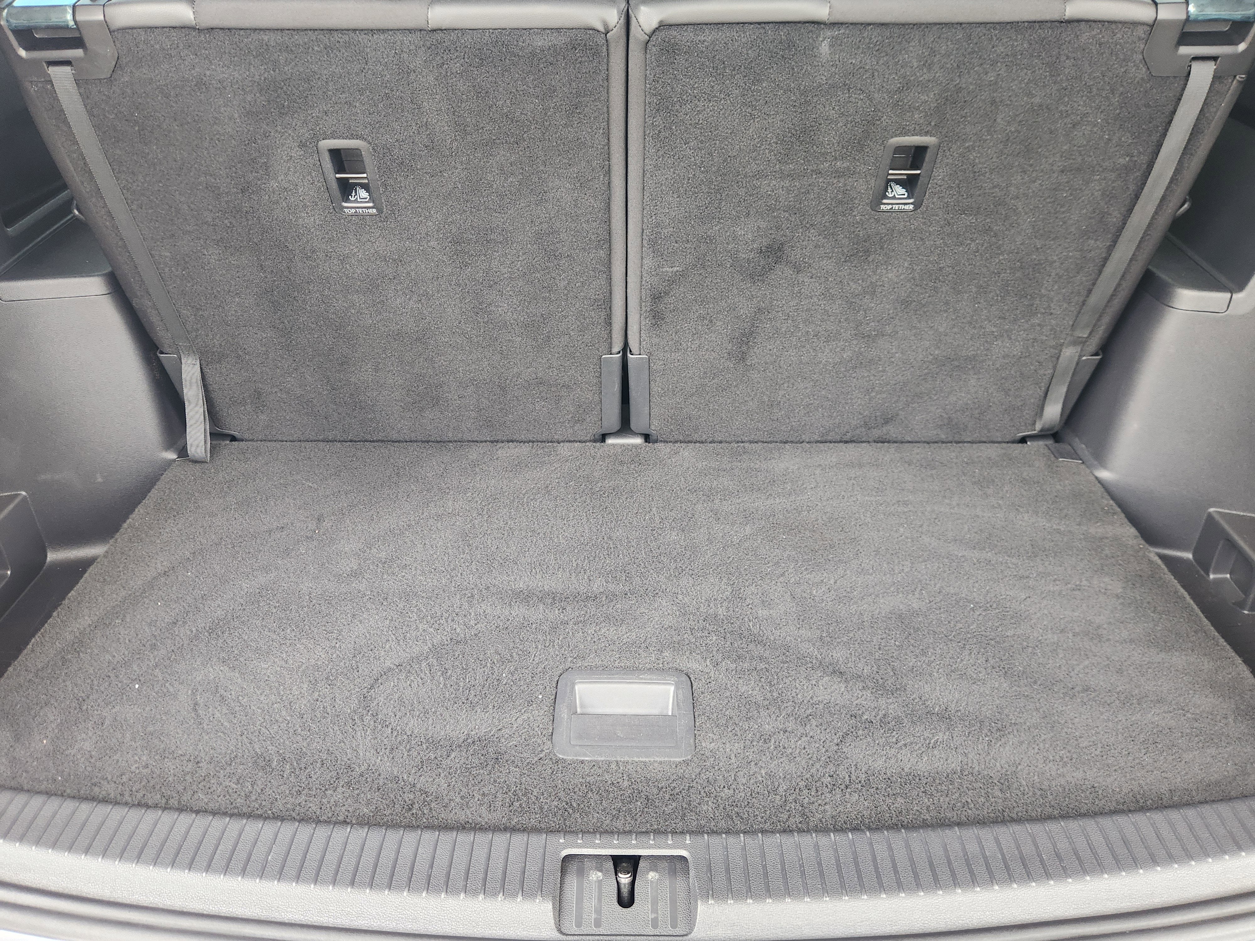 2023 Volkswagen Atlas 2.0T SE