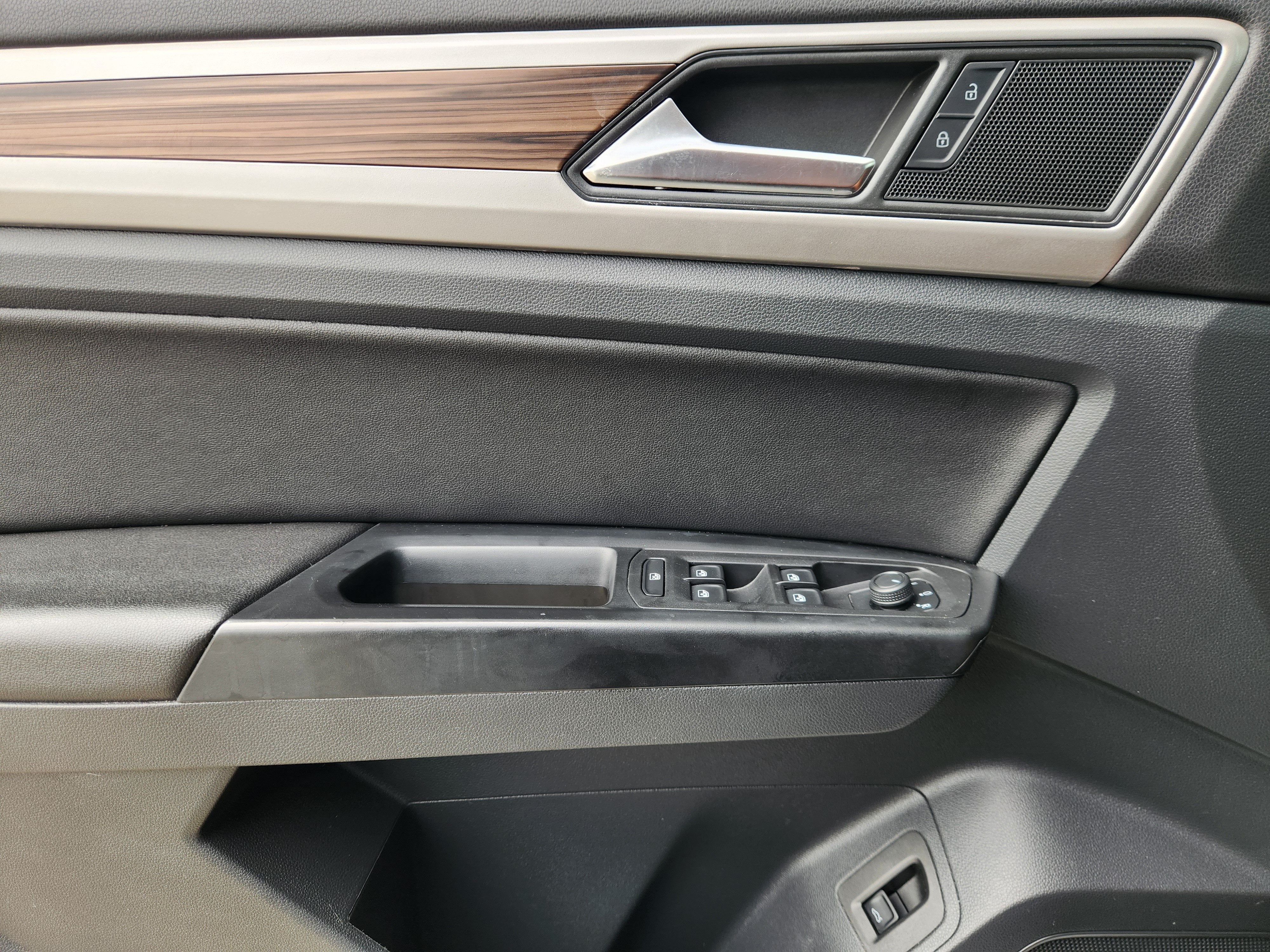 2021 Volkswagen Atlas 2.0T SE