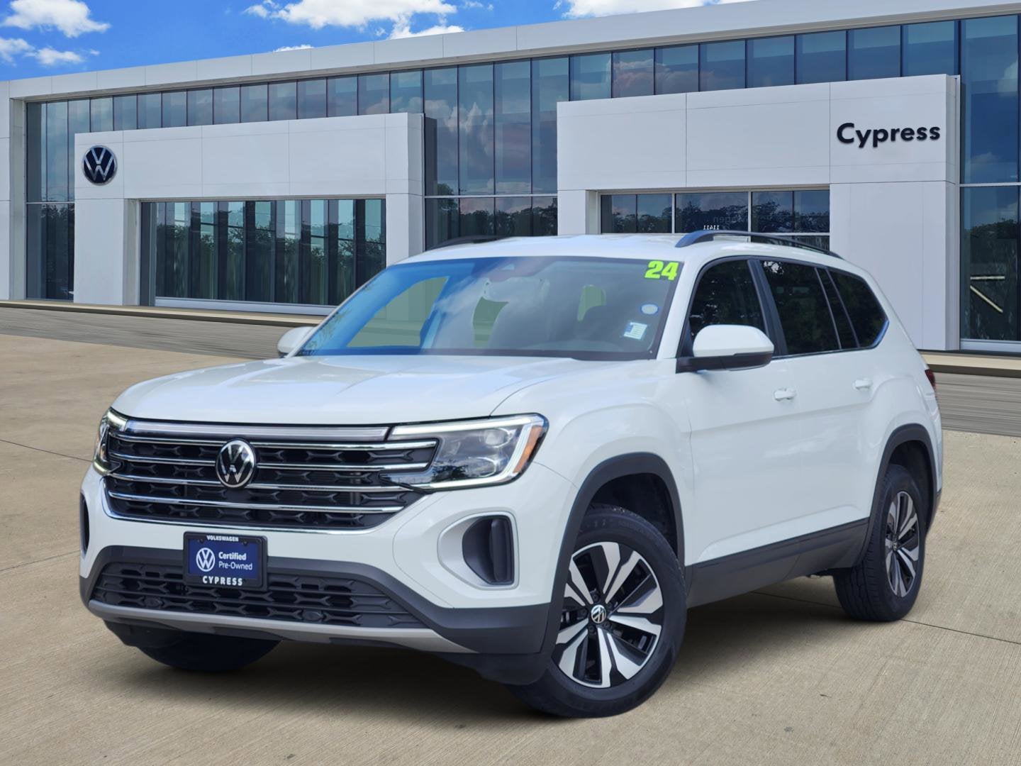 2024 Volkswagen Atlas 2.0T SE