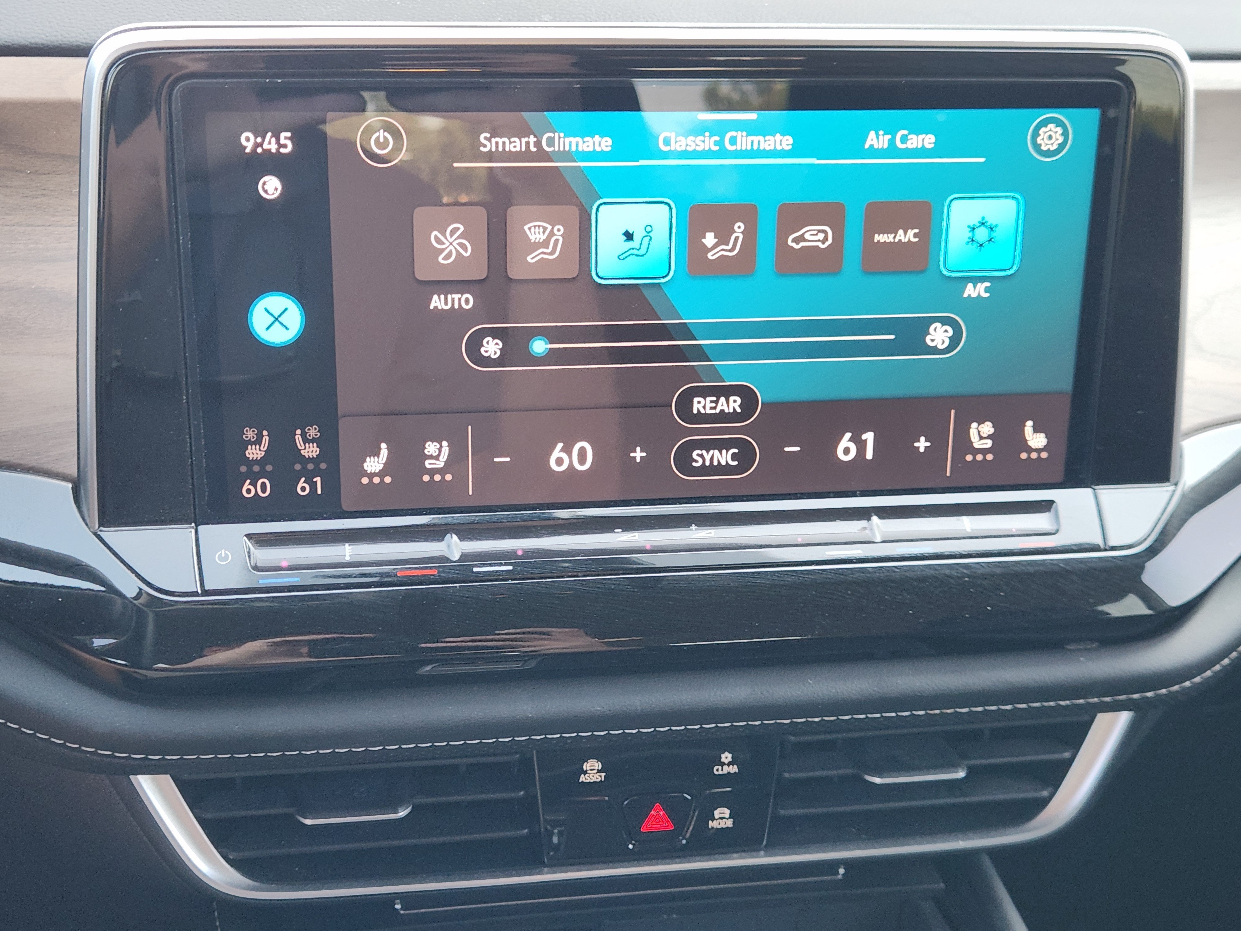 2024 Volkswagen Atlas 2.0T SE