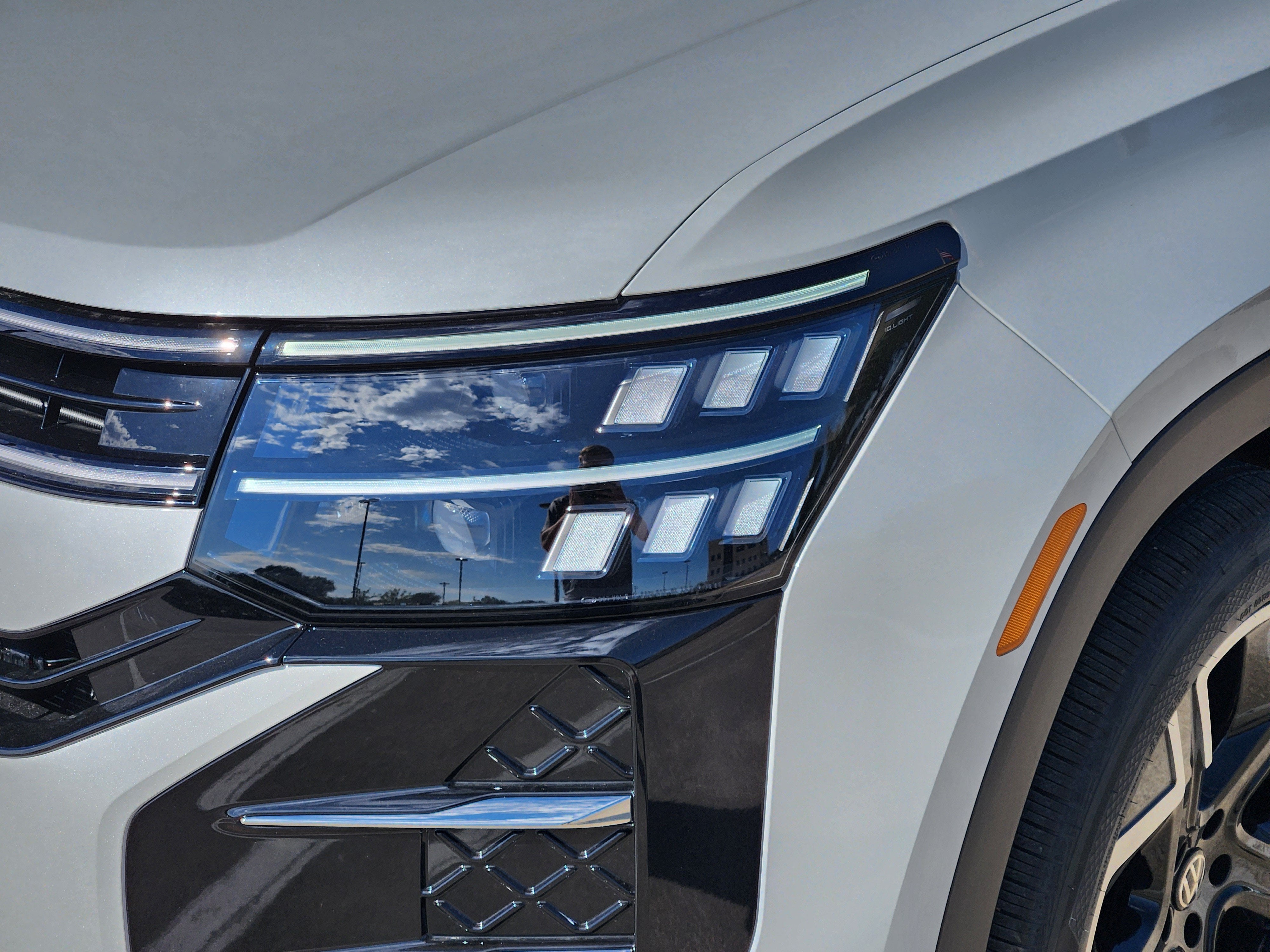 2027 Volkswagen Atlas SEL Premium R-Line