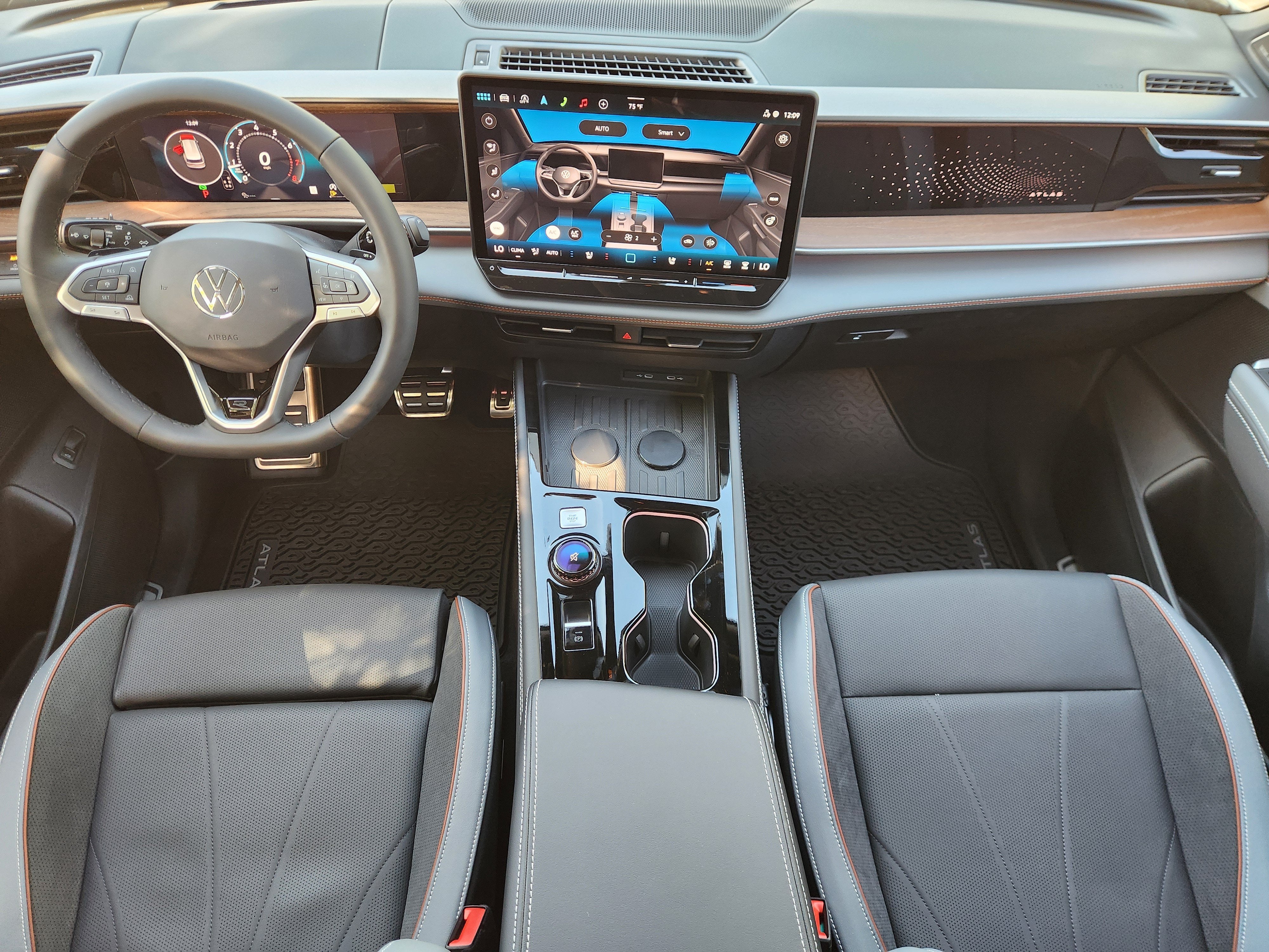 2027 Volkswagen Atlas SEL Premium R-Line