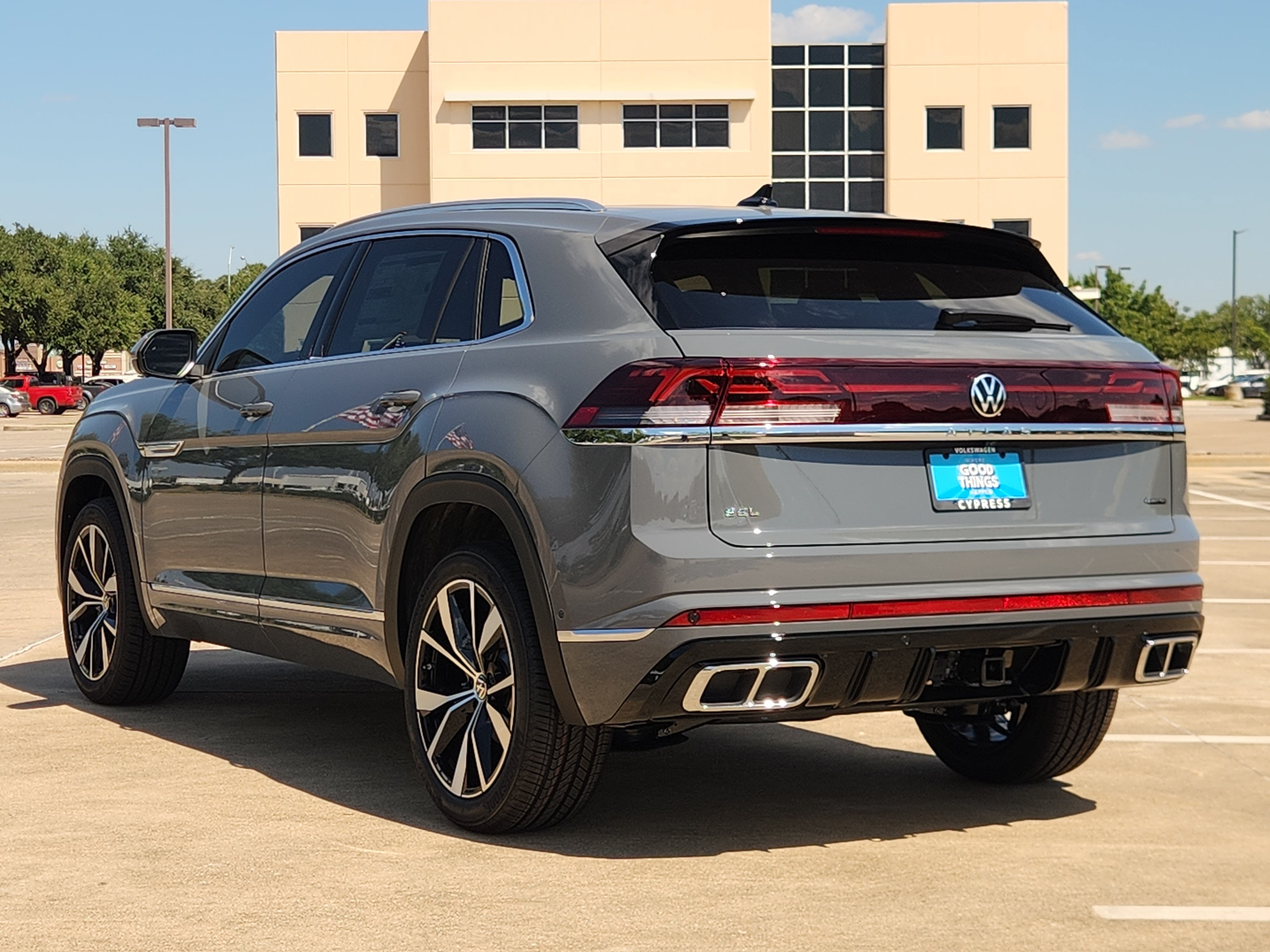 2026 Volkswagen Atlas Cross Sport 2.0T SEL Premium R-Line