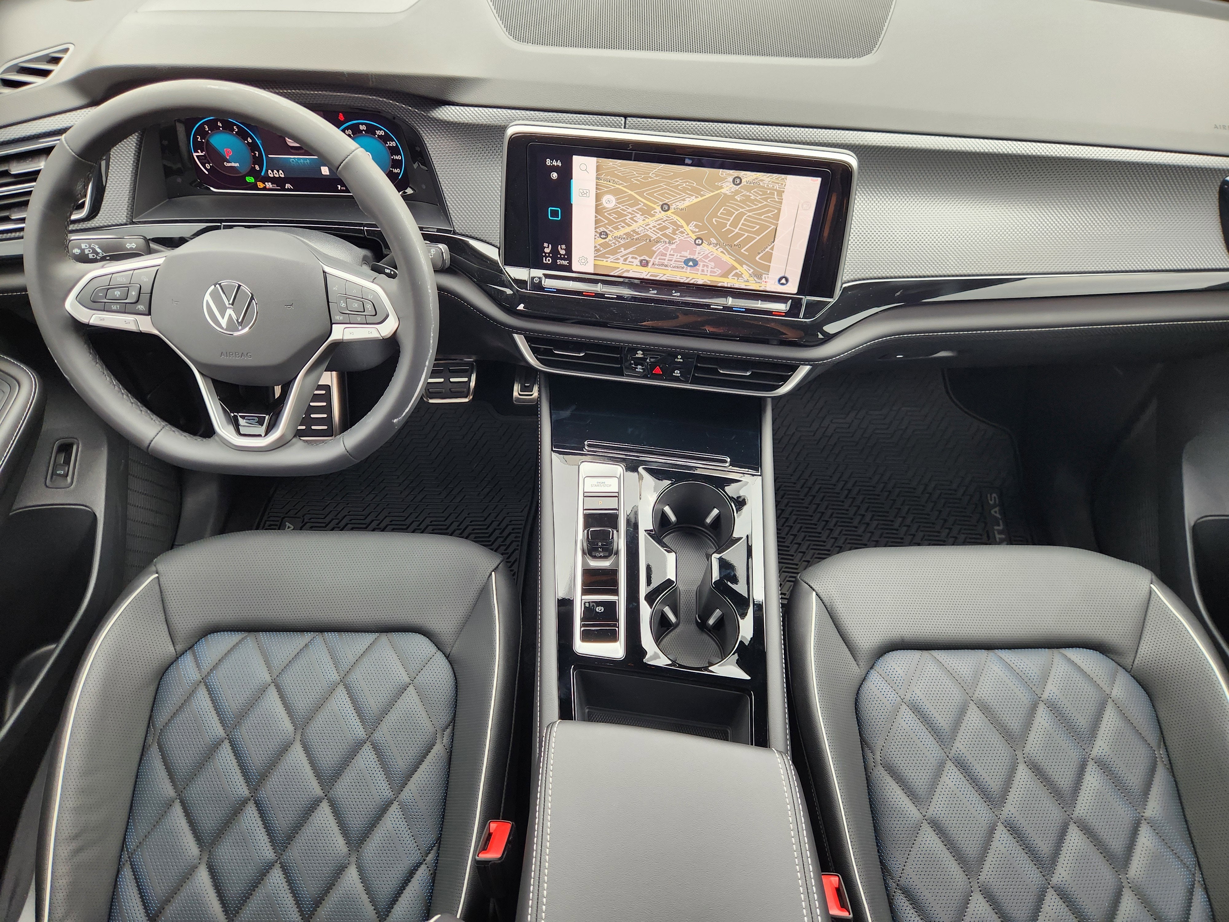 2026 Volkswagen Atlas Cross Sport 2.0T SEL Premium R-Line