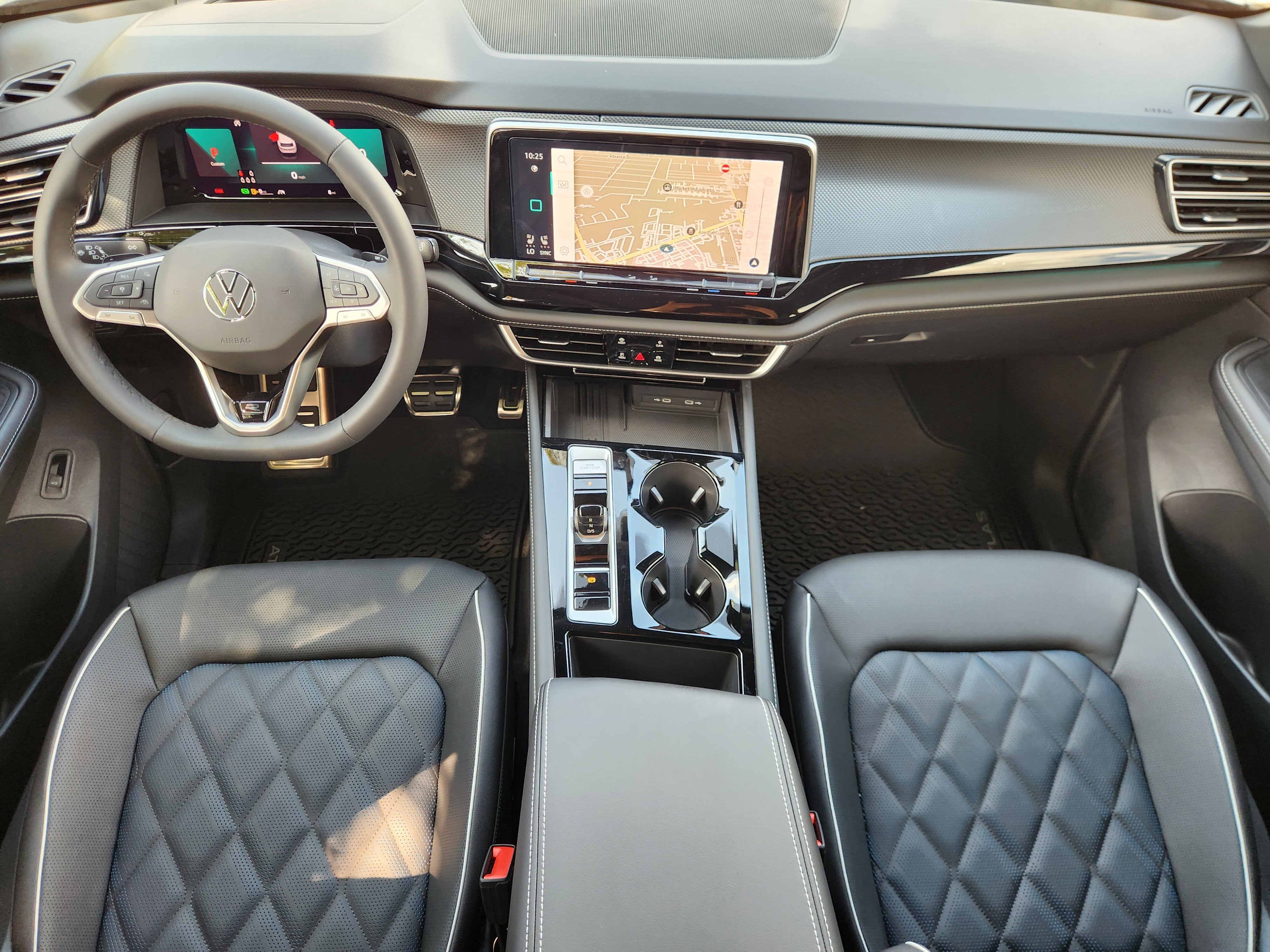 2026 Volkswagen Atlas Cross Sport 2.0T SEL Premium R-Line