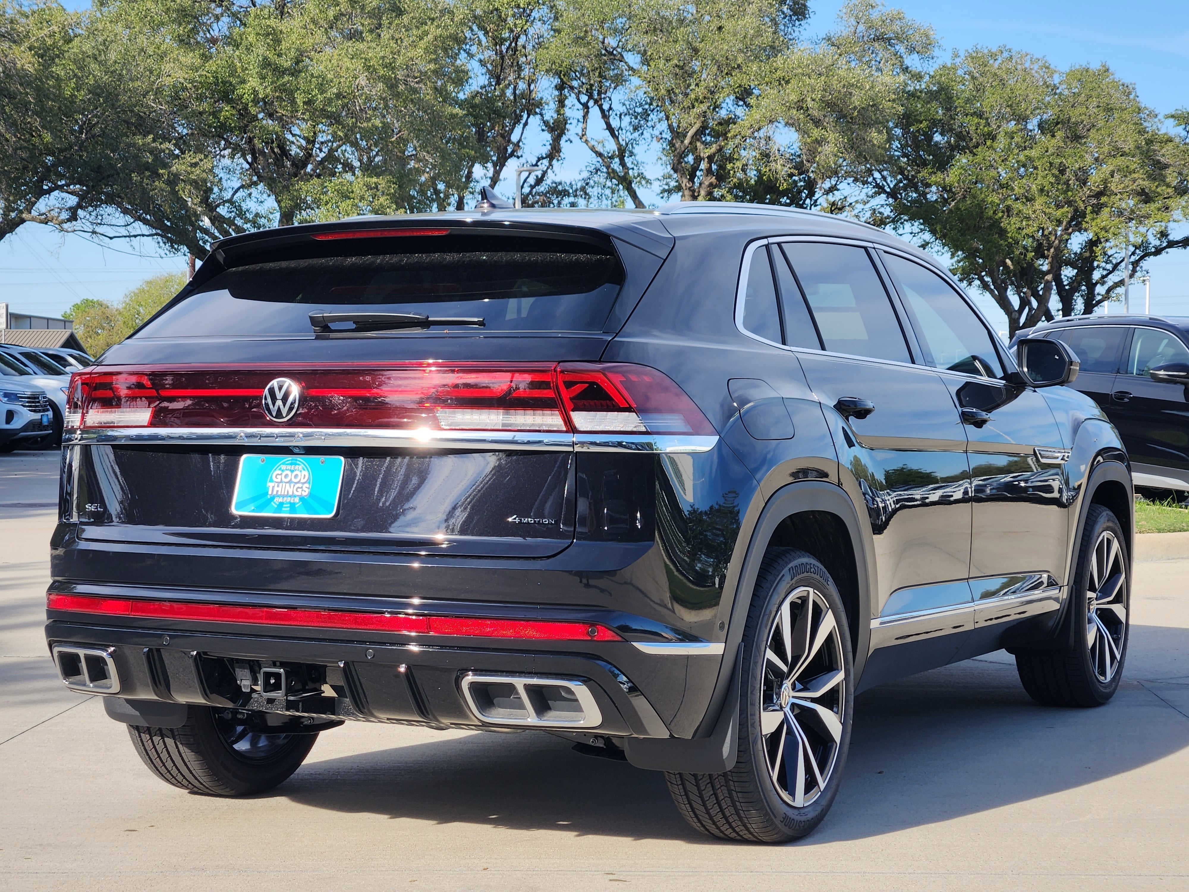 2026 Volkswagen Atlas Cross Sport 2.0T SEL Premium R-Line