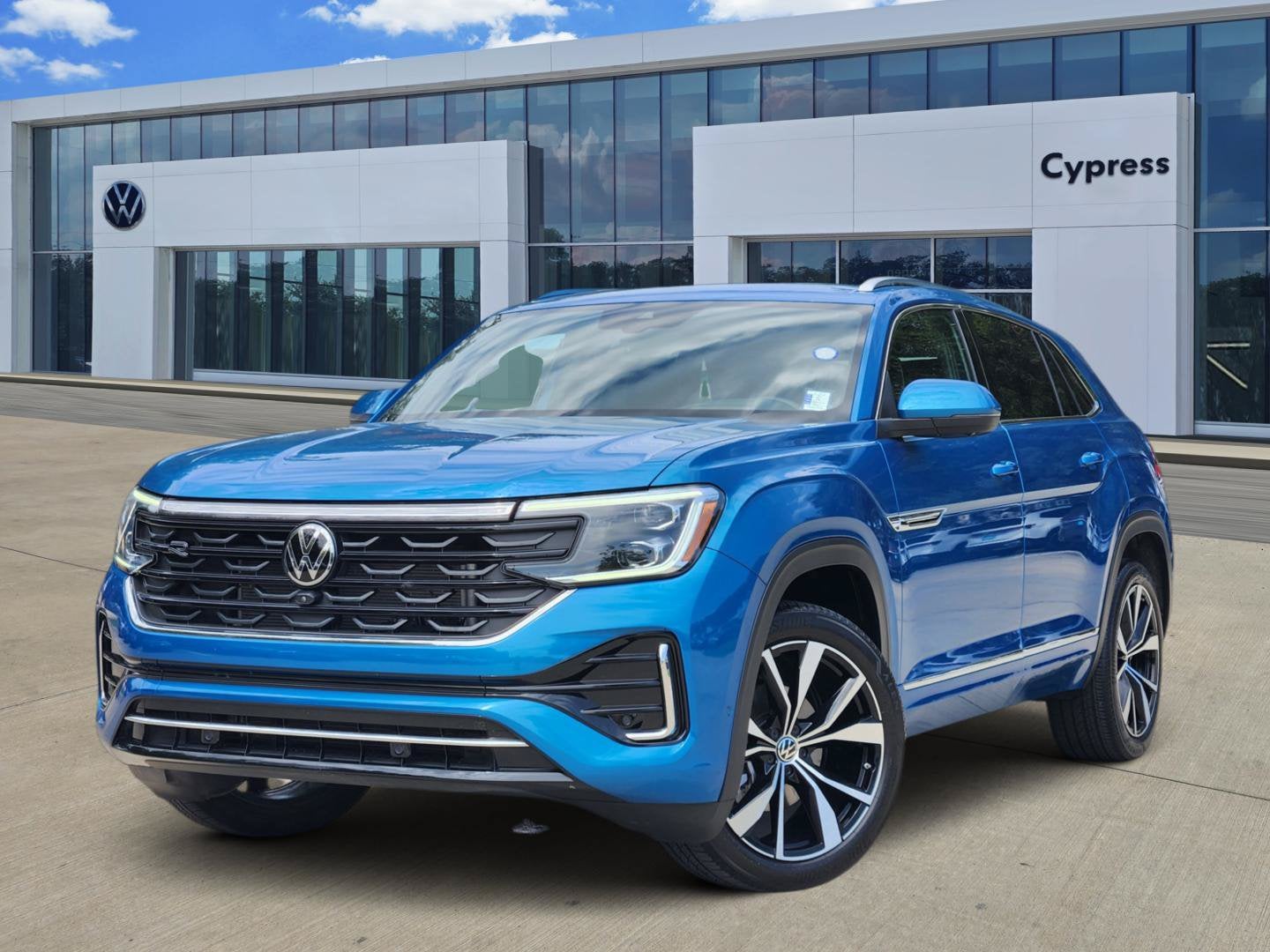 2024 Volkswagen Atlas Cross Sport 2.0T SEL Premium R-Line