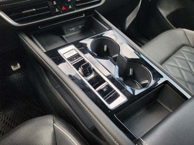 2024 Volkswagen Atlas Cross Sport 2.0T SEL Premium R-Line