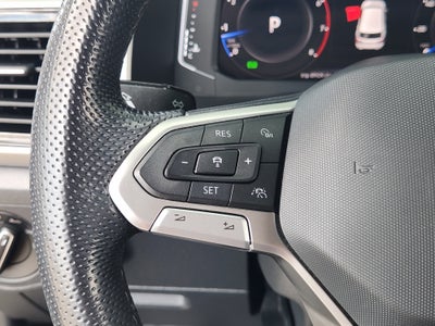 2023 Volkswagen Atlas Cross Sport 3.6L V6 SEL Premium R-Line