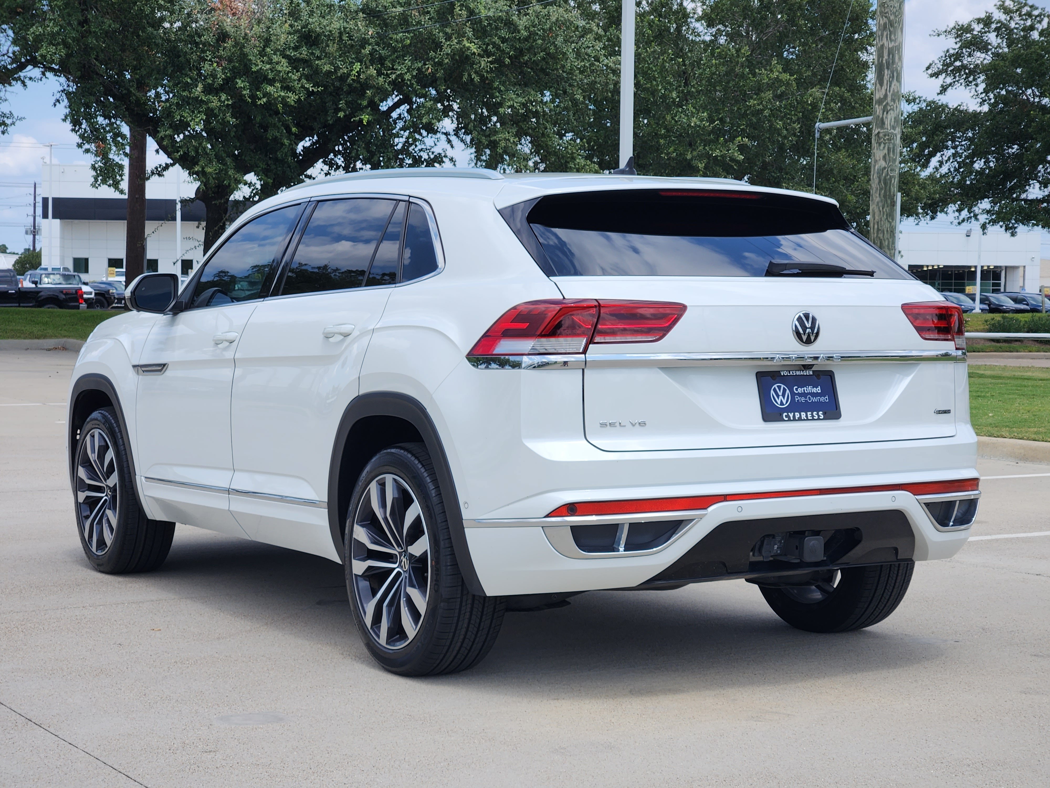 2023 Volkswagen Atlas Cross Sport 3.6L V6 SEL Premium R-Line