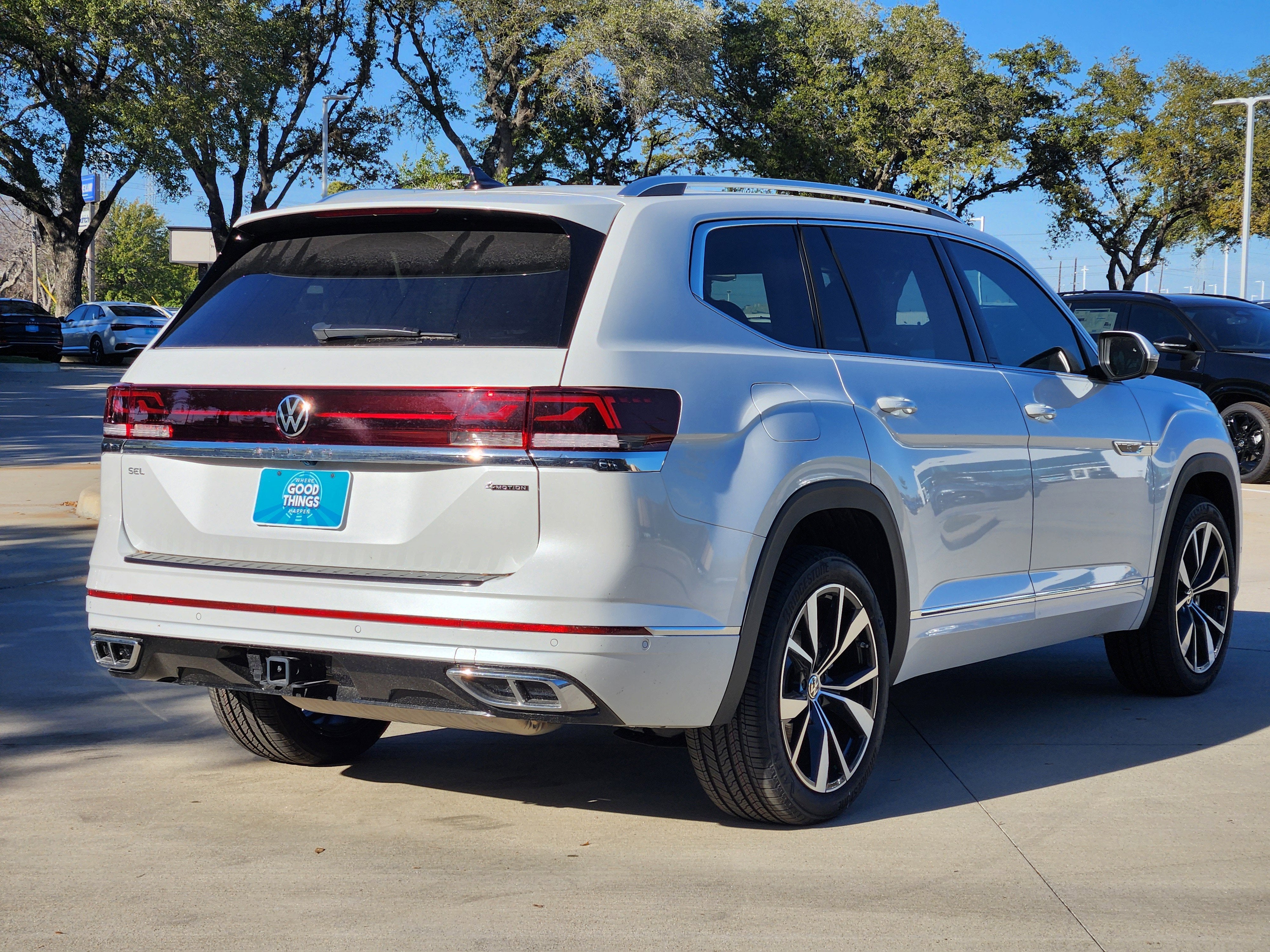 2026 Volkswagen Atlas 2.0T SEL Premium R-Line