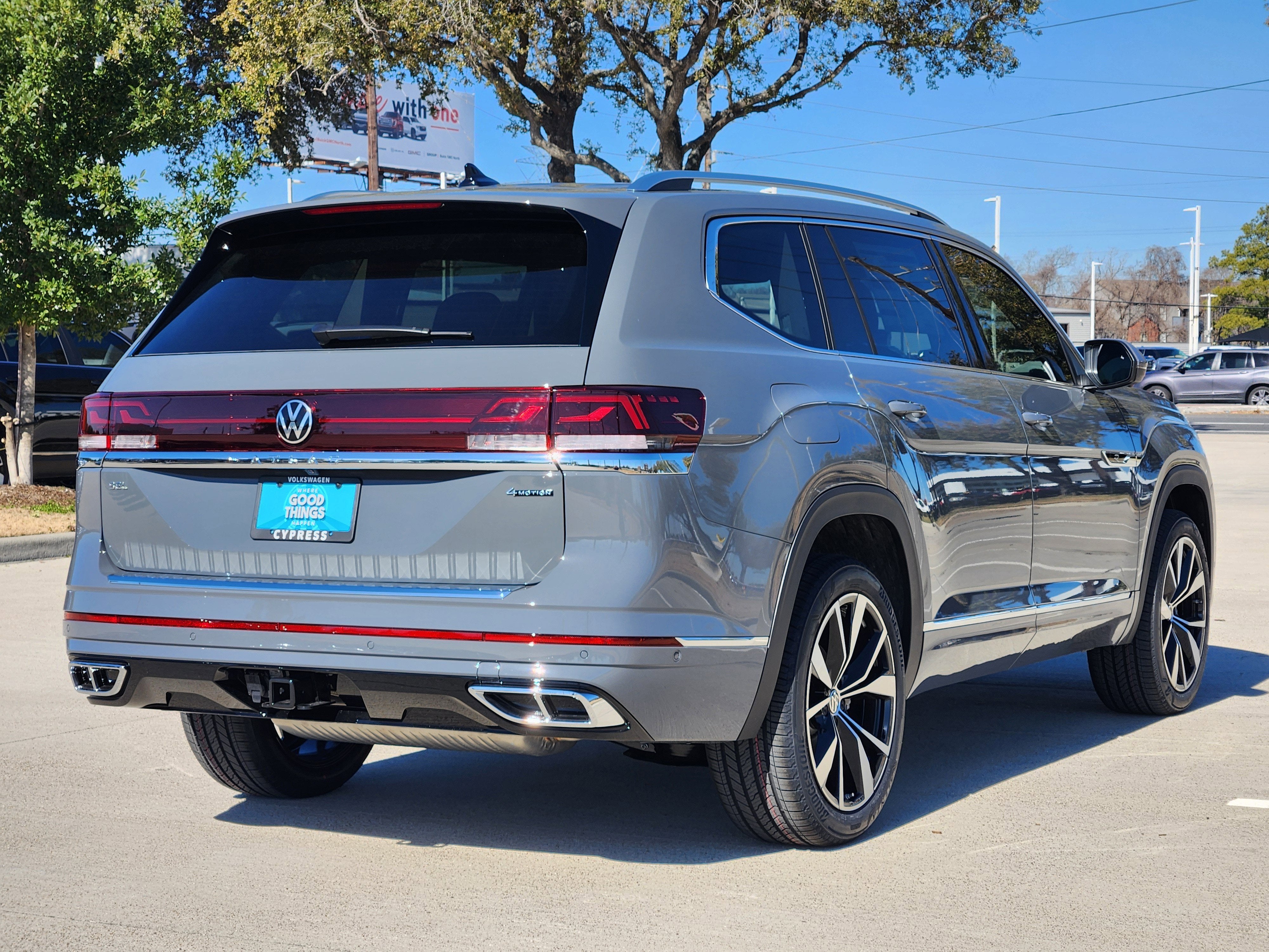 2026 Volkswagen Atlas 2.0T SEL Premium R-Line