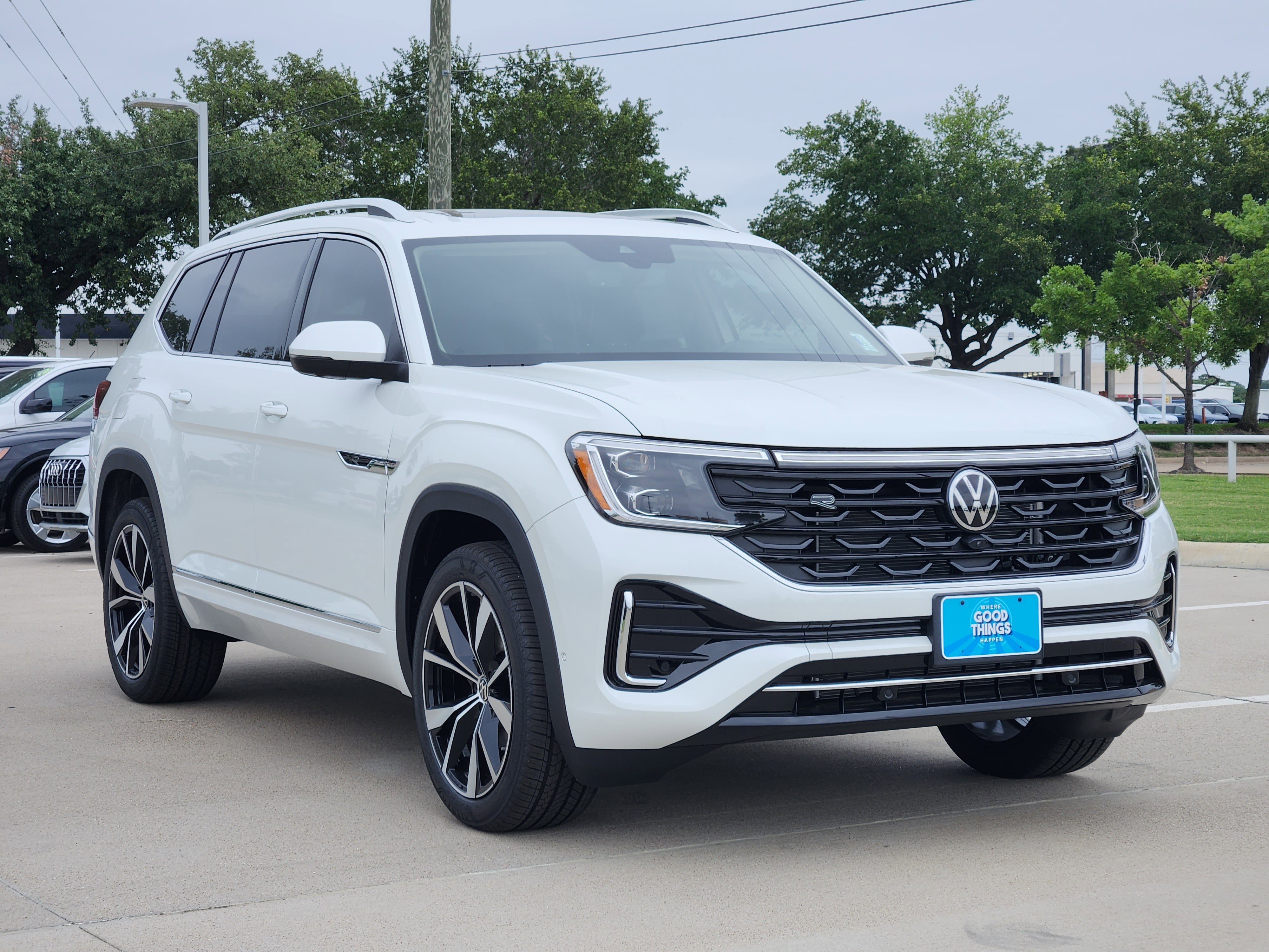 2026 Volkswagen Atlas 2.0T SEL Premium R-Line