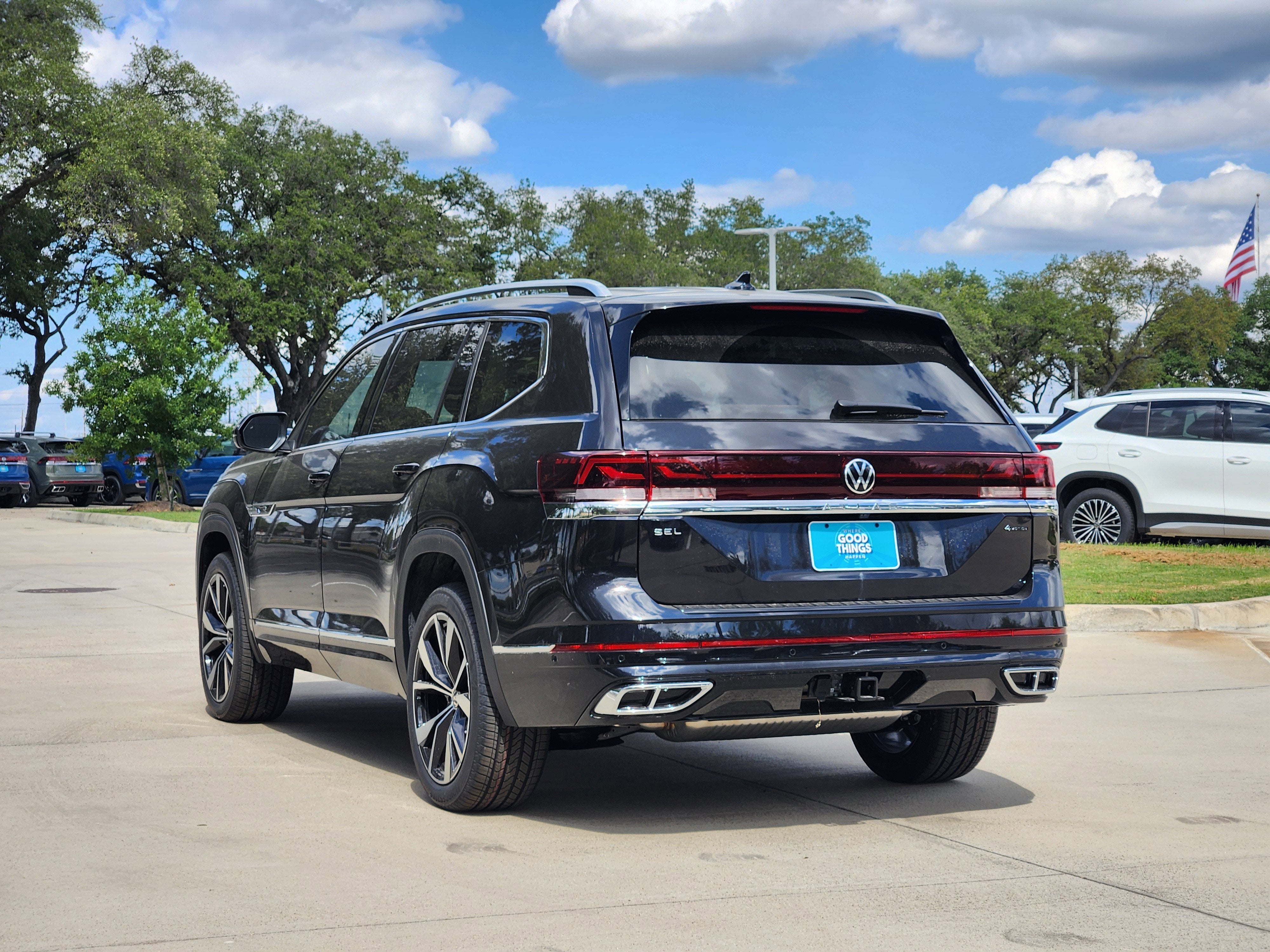 2026 Volkswagen Atlas 2.0T SEL Premium R-Line