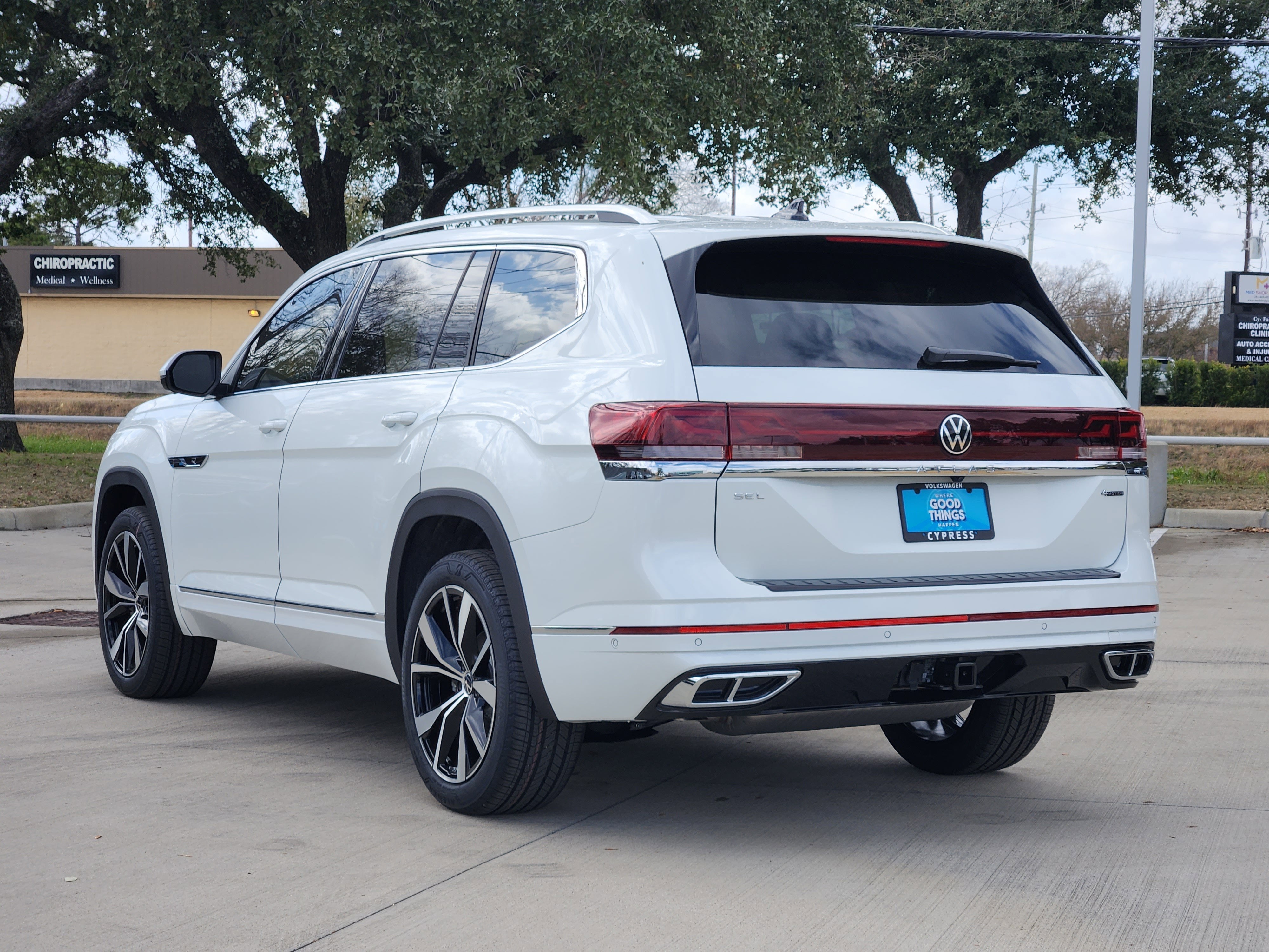 2026 Volkswagen Atlas 2.0T SEL Premium R-Line