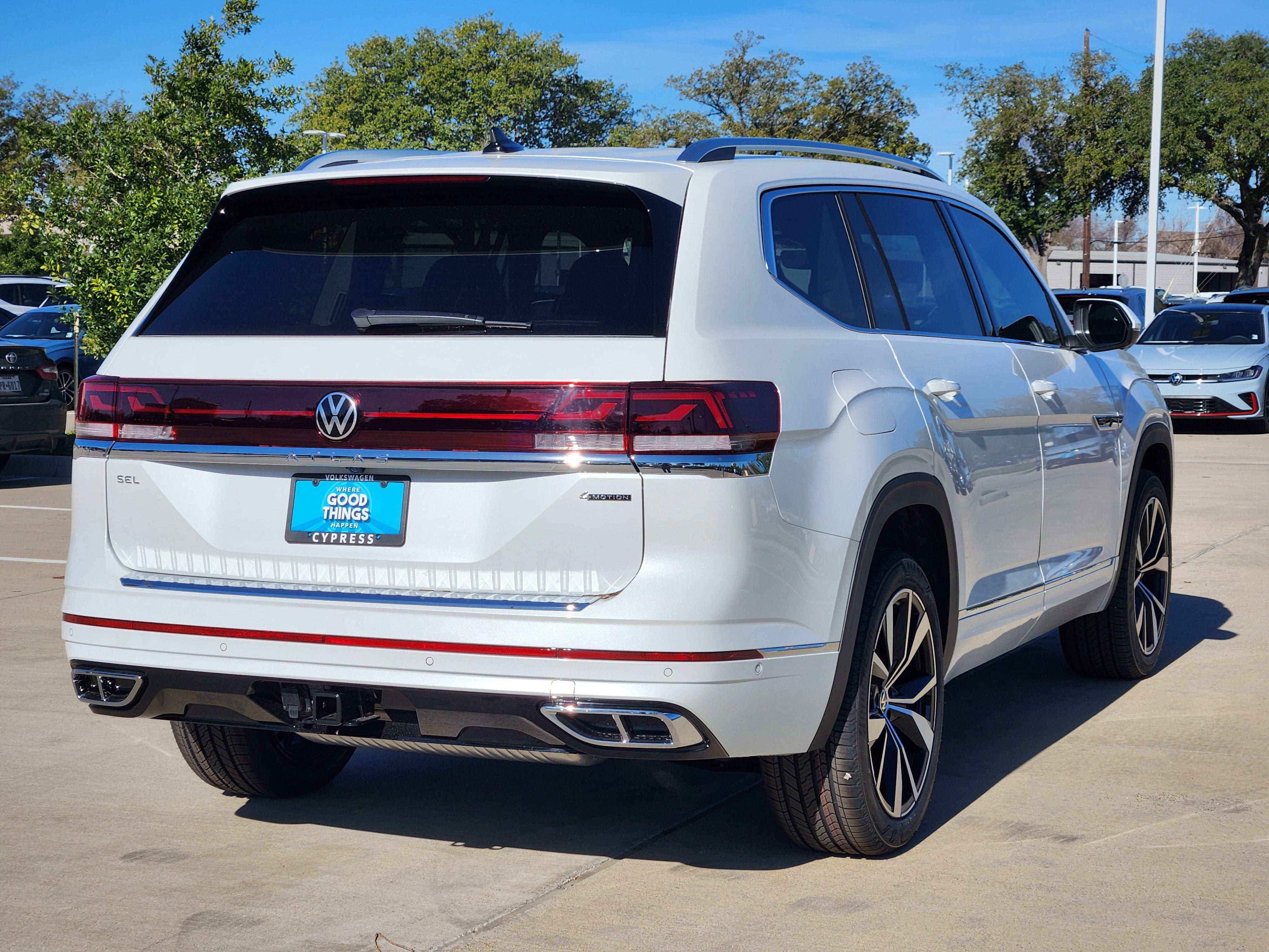 2026 Volkswagen Atlas 2.0T SEL Premium R-Line