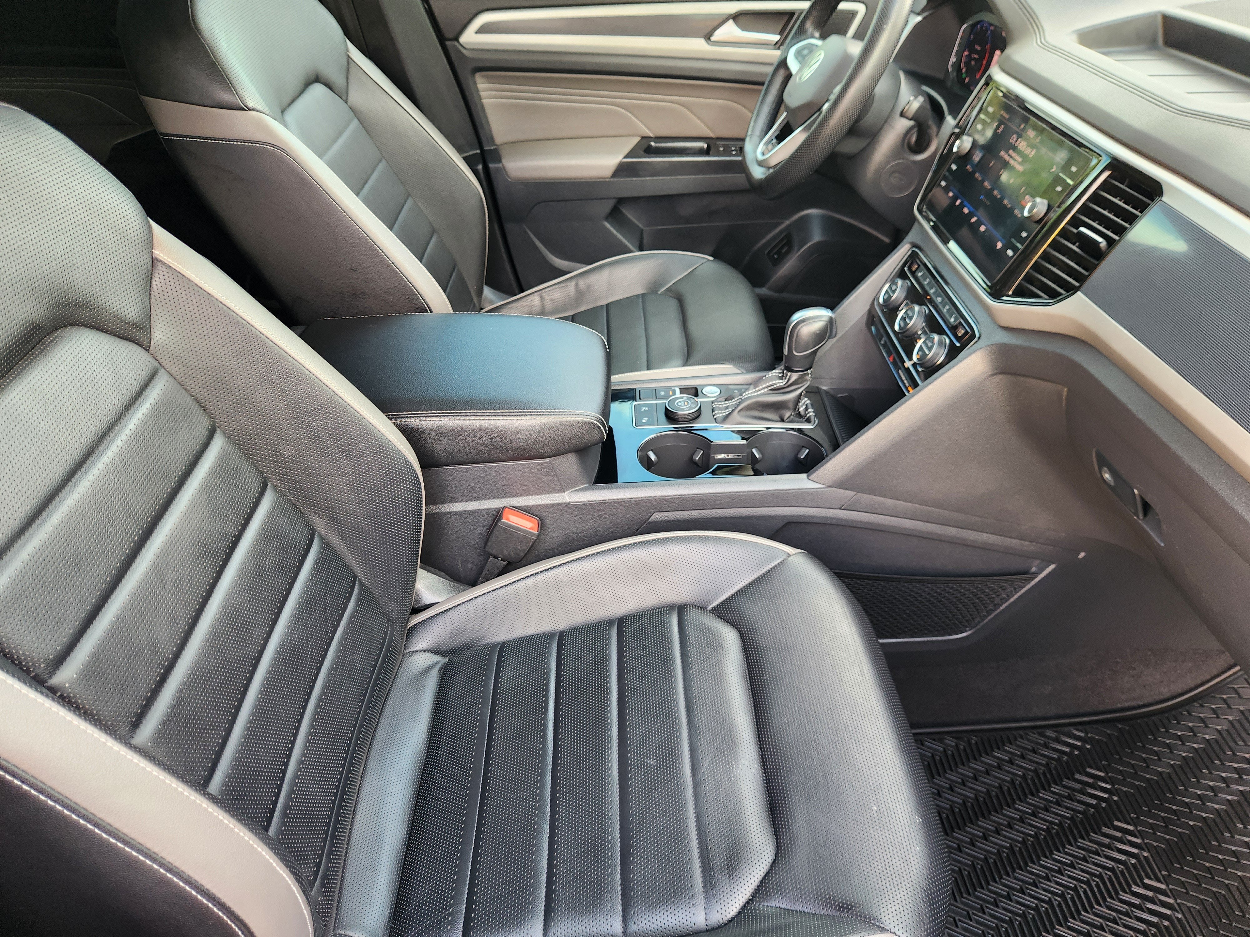 2021 Volkswagen Atlas 3.6L V6 SEL Premium R-Line