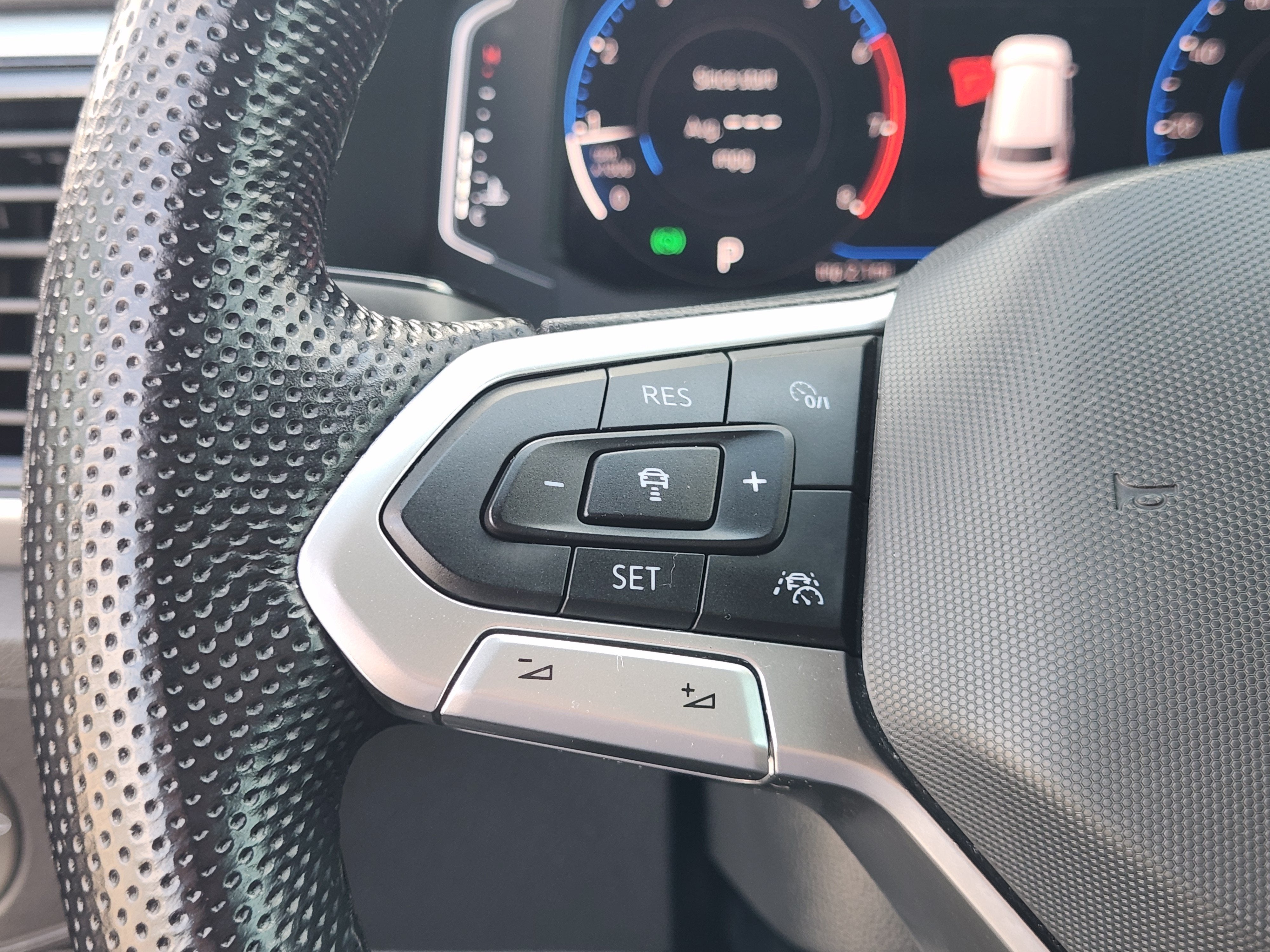 2021 Volkswagen Atlas 3.6L V6 SEL Premium R-Line