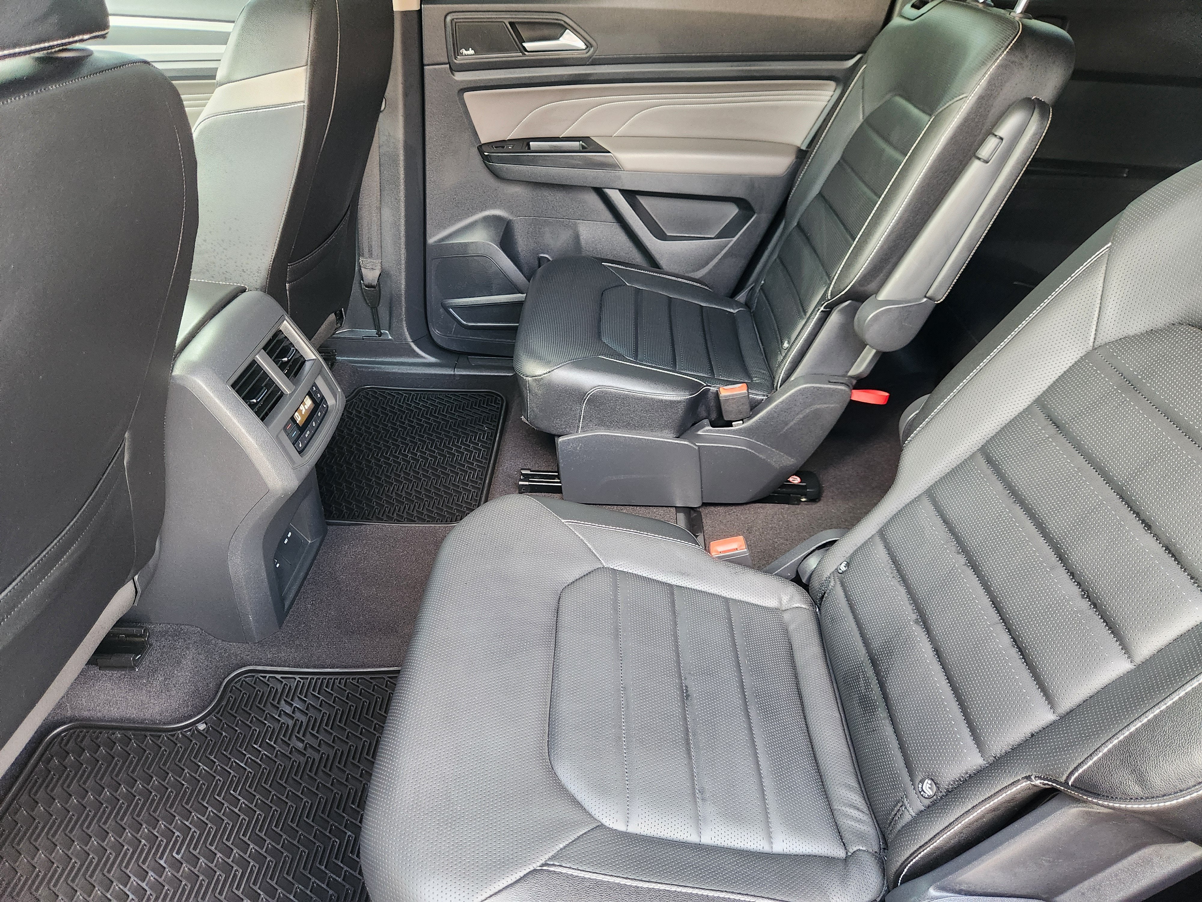 2021 Volkswagen Atlas 3.6L V6 SEL Premium R-Line