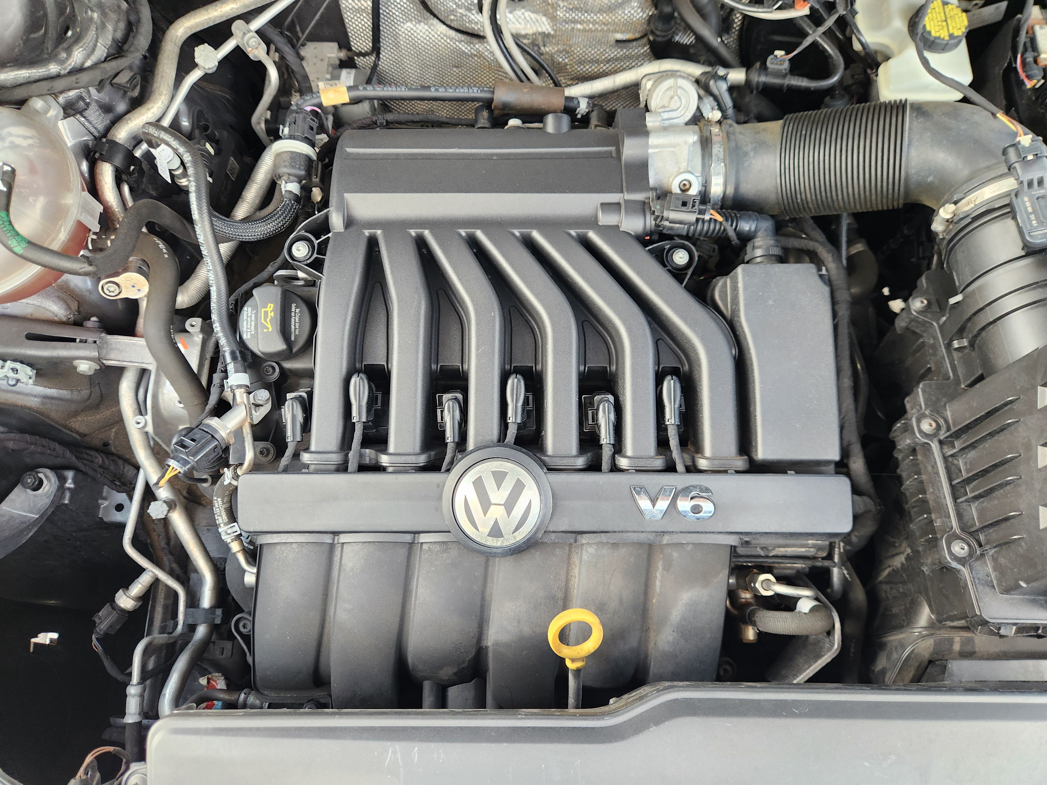 2021 Volkswagen Atlas 3.6L V6 SEL Premium R-Line