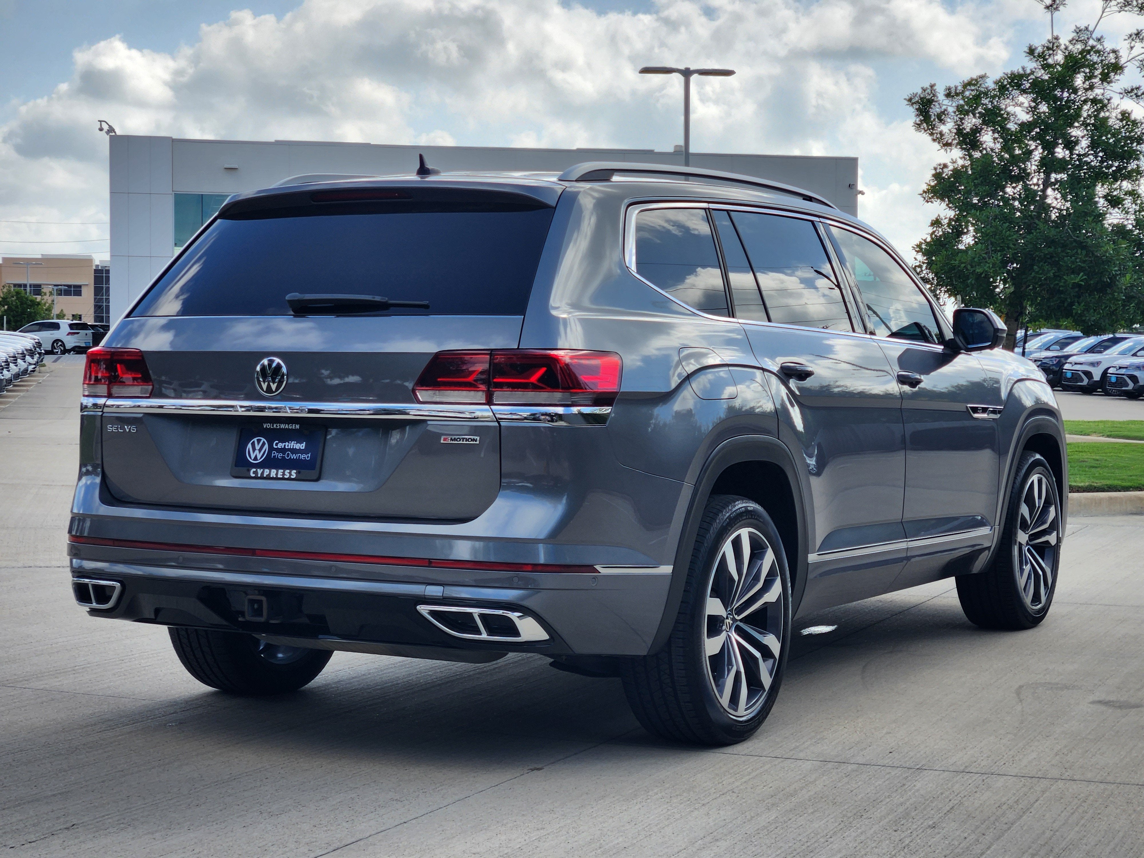 2021 Volkswagen Atlas 3.6L V6 SEL Premium R-Line