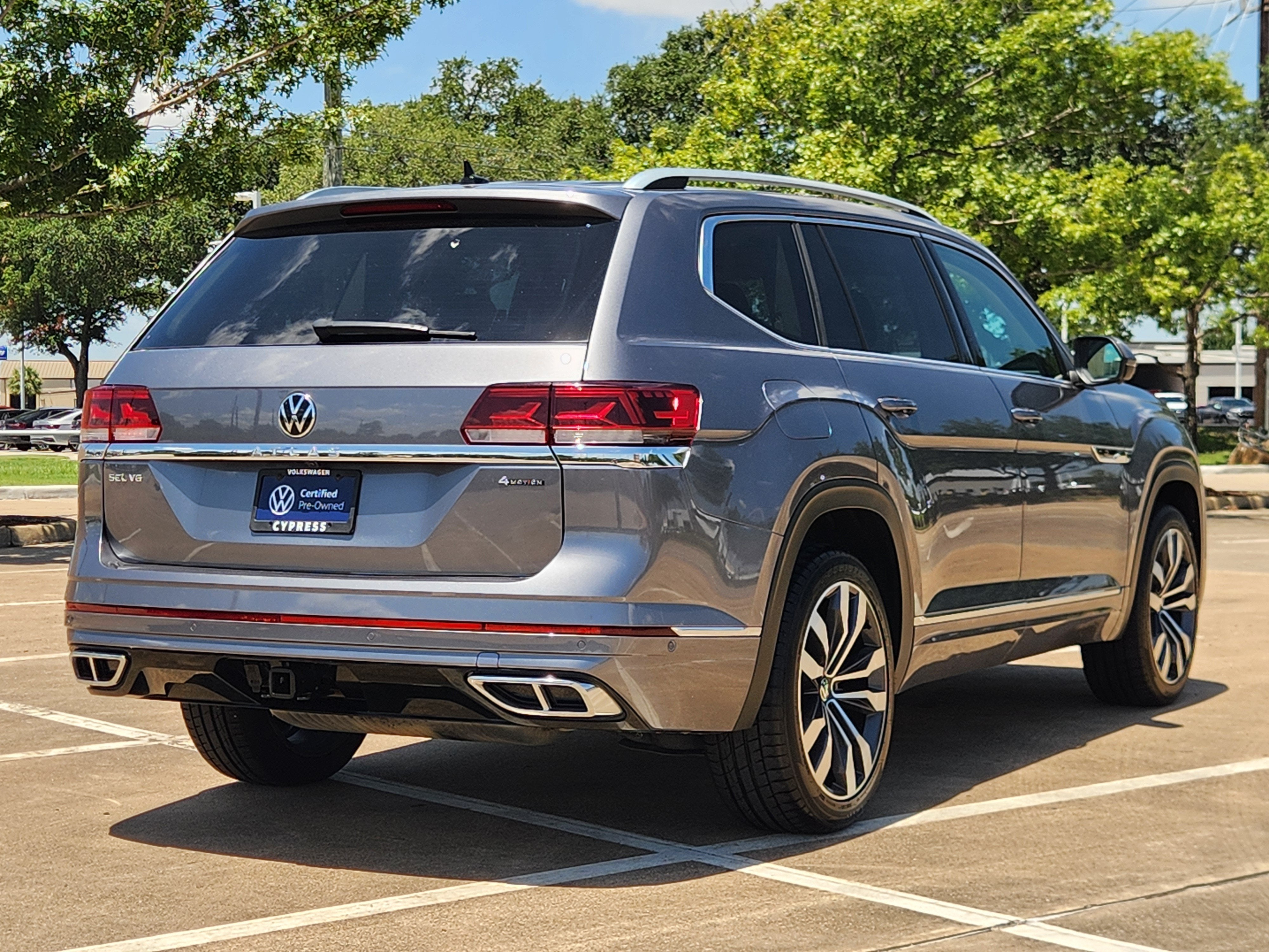 2023 Volkswagen Atlas 3.6L V6 SEL Premium R-Line
