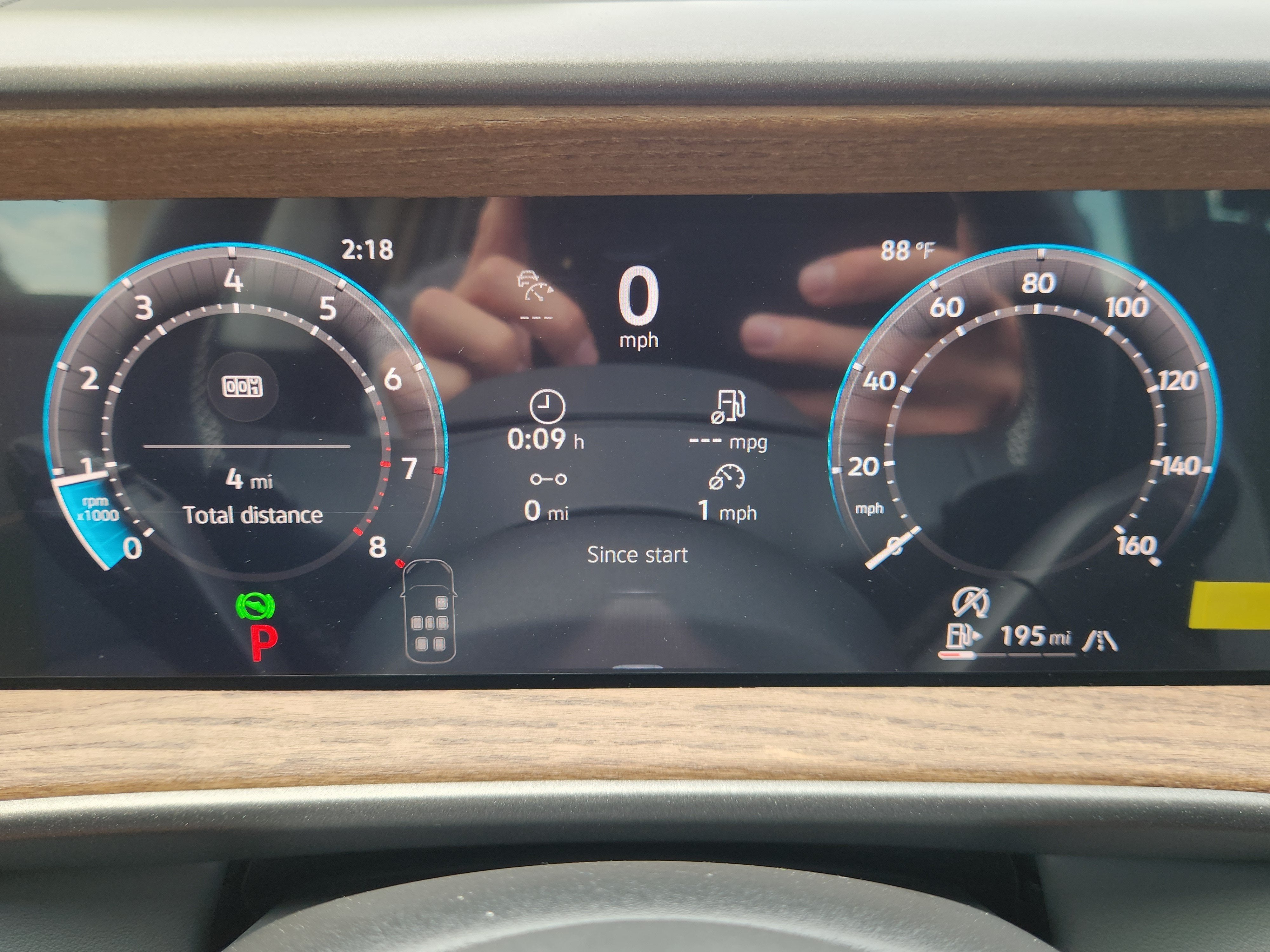 2027 Volkswagen Atlas SE w/Technology