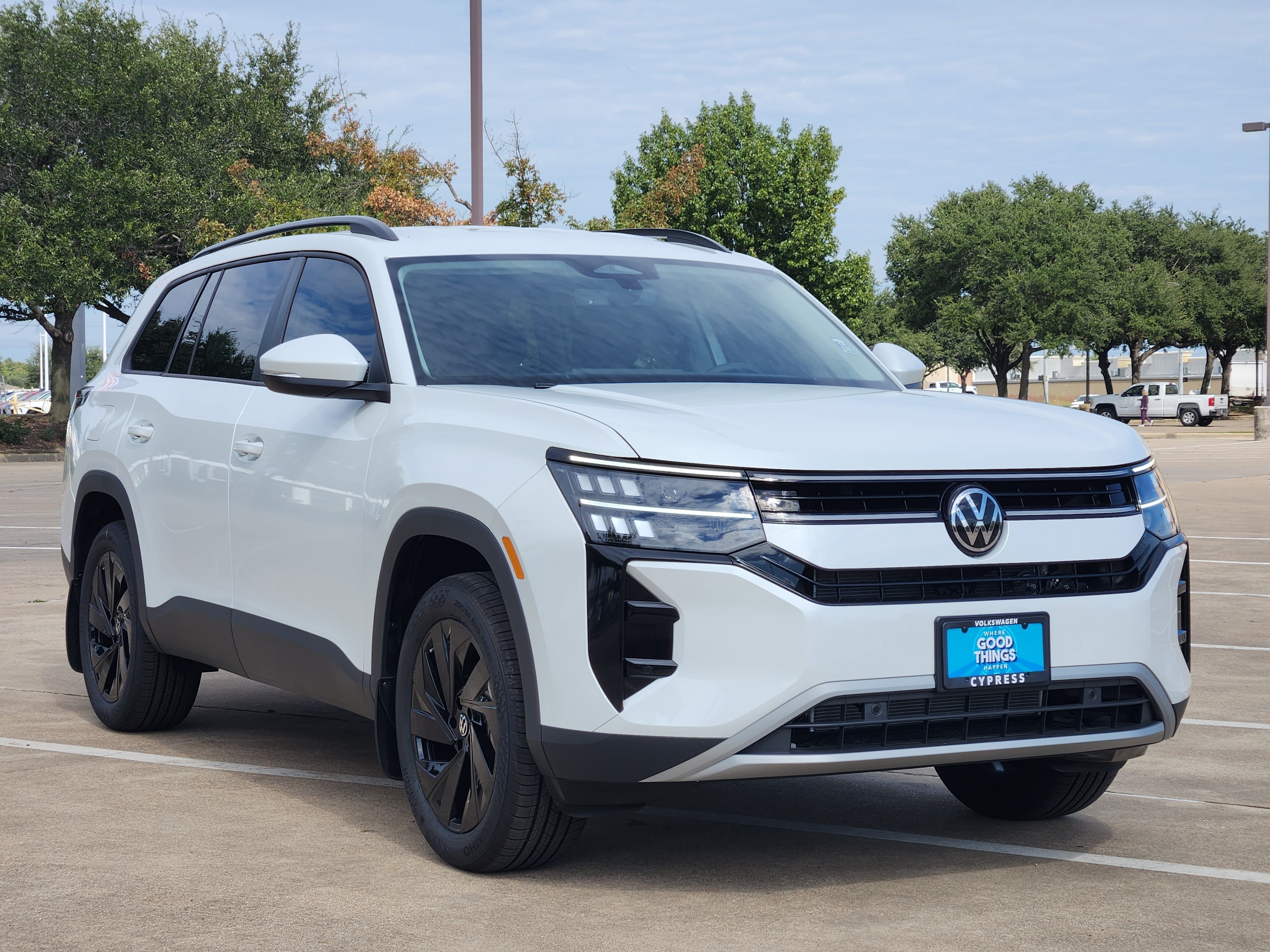 2027 Volkswagen Atlas SE w/Technology