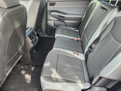 2027 Volkswagen Atlas SE w/Technology