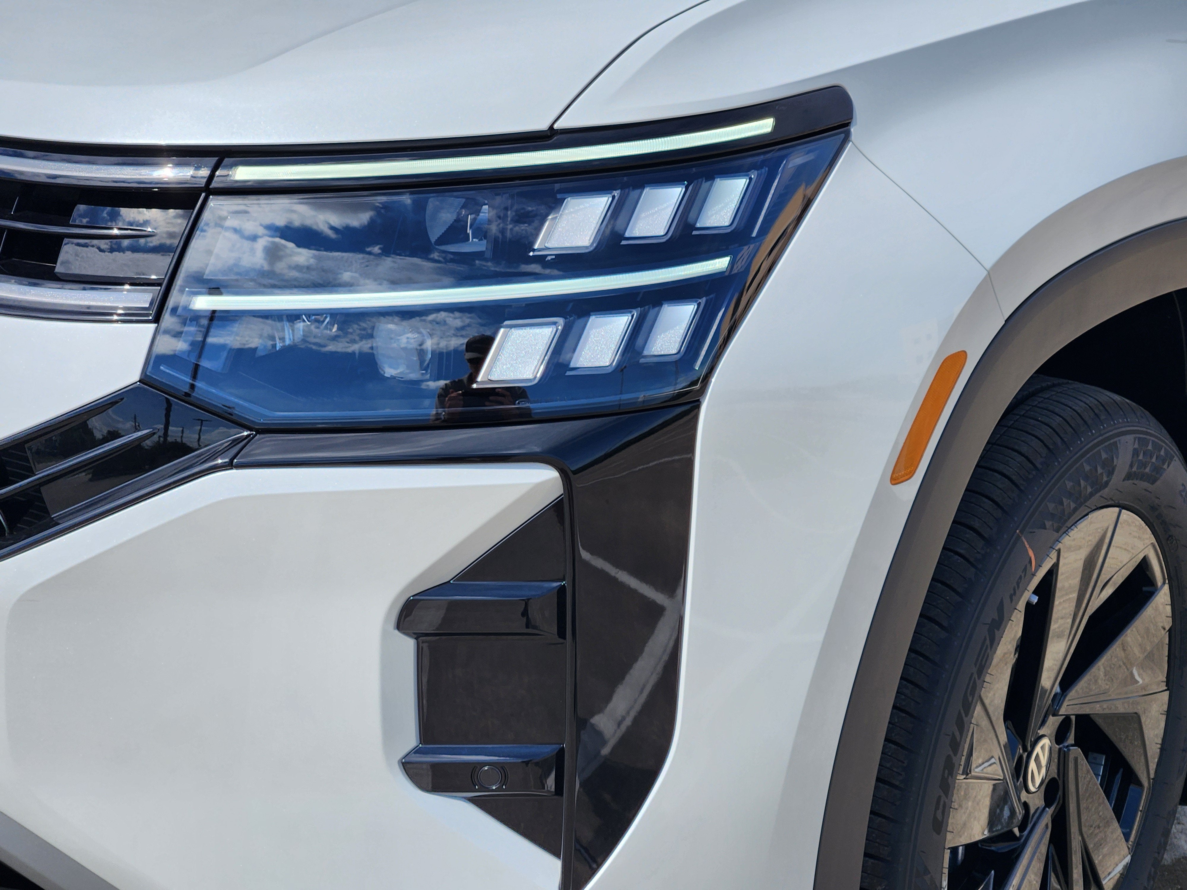 2027 Volkswagen Atlas SE w/Technology
