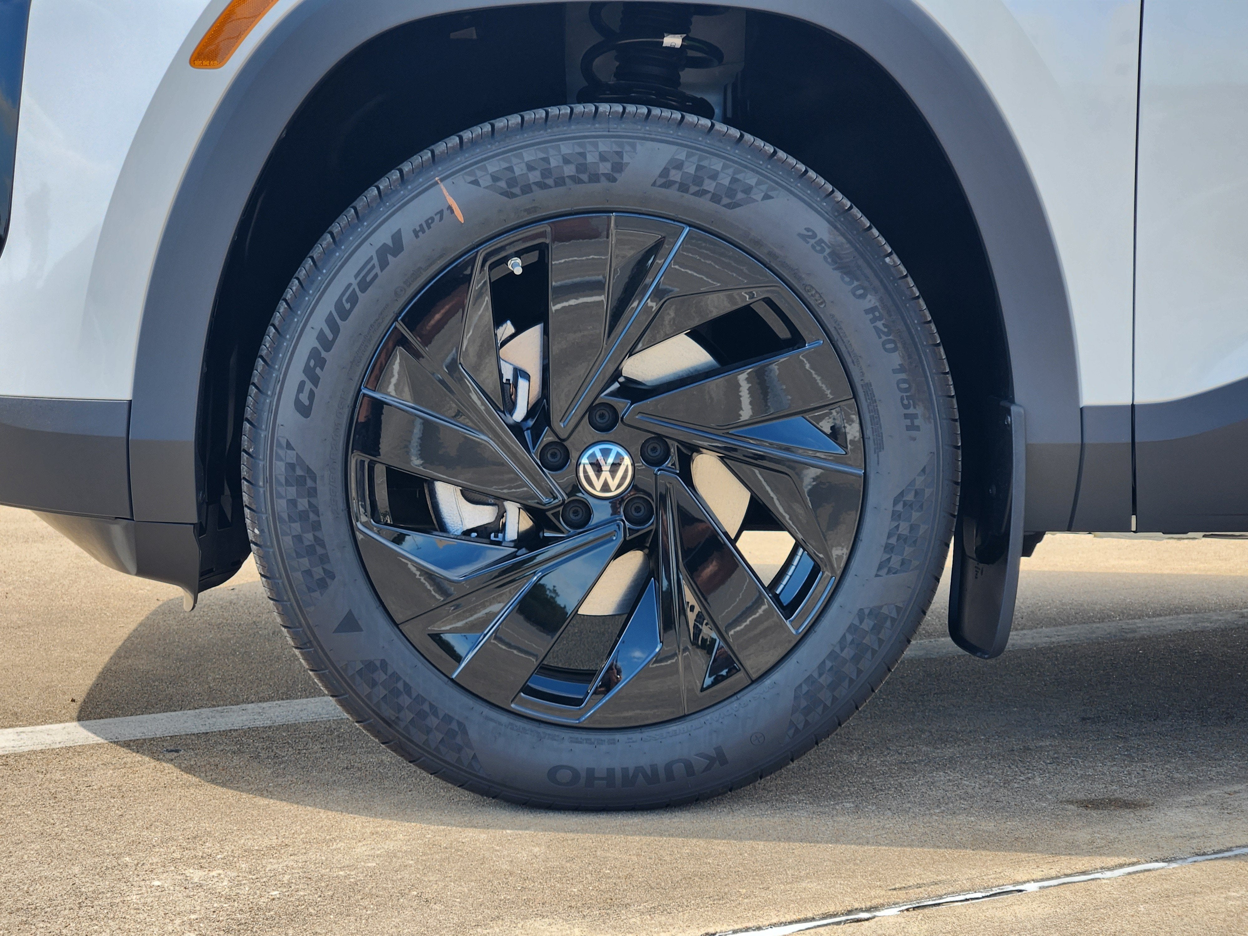 2027 Volkswagen Atlas SE w/Technology