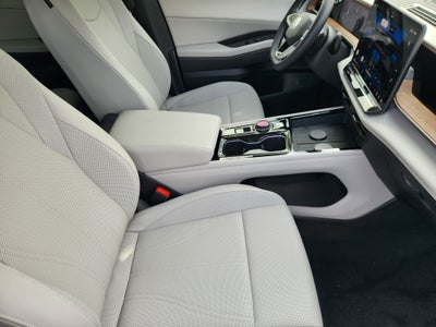 2027 Volkswagen Atlas SE w/Technology