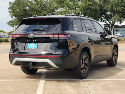 2027 Volkswagen Atlas SE w/Technology