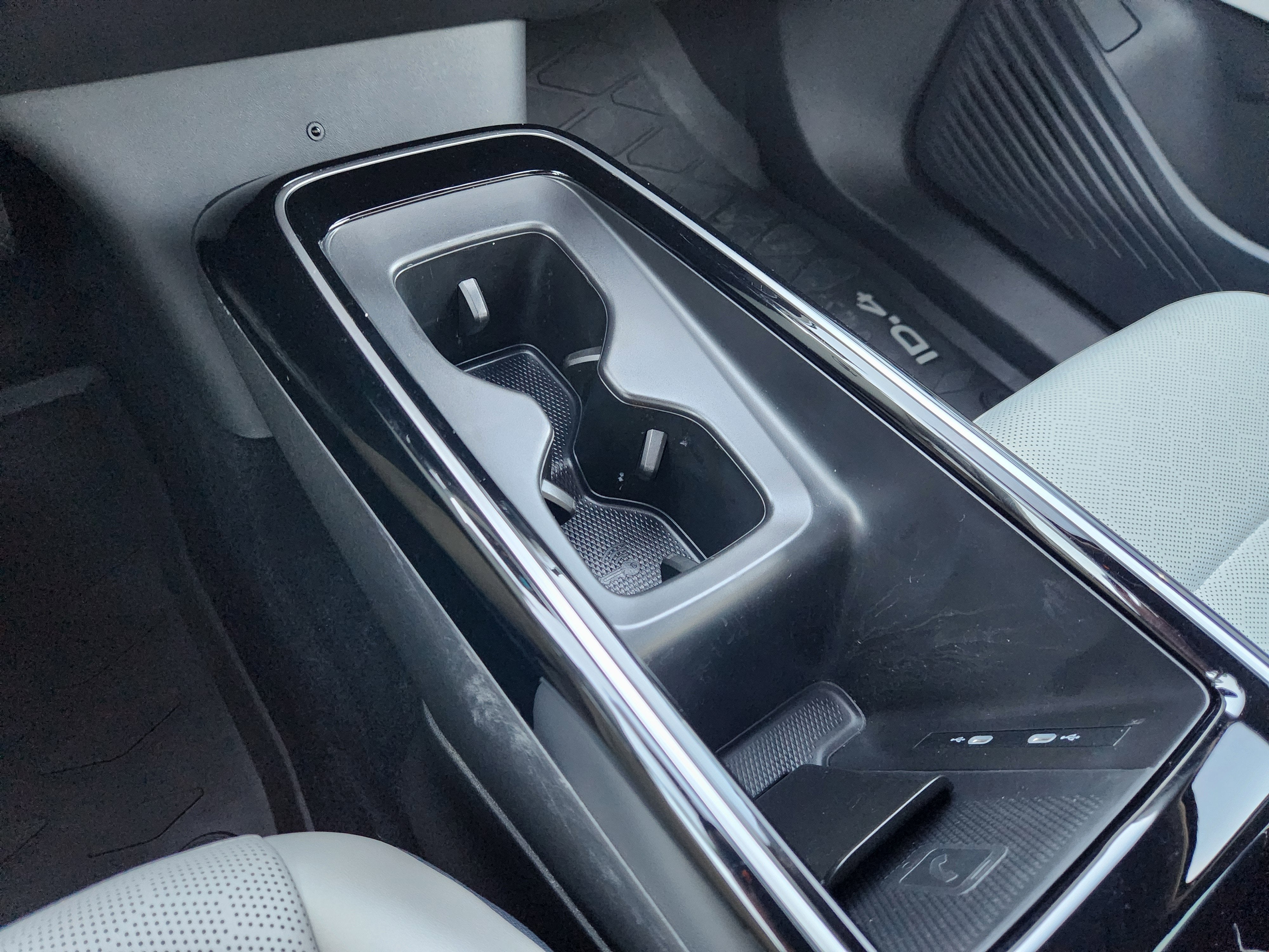 2023 Volkswagen ID.4 Pro S Plus