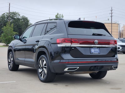 2024 Volkswagen Atlas 2.0T SE w/Technology