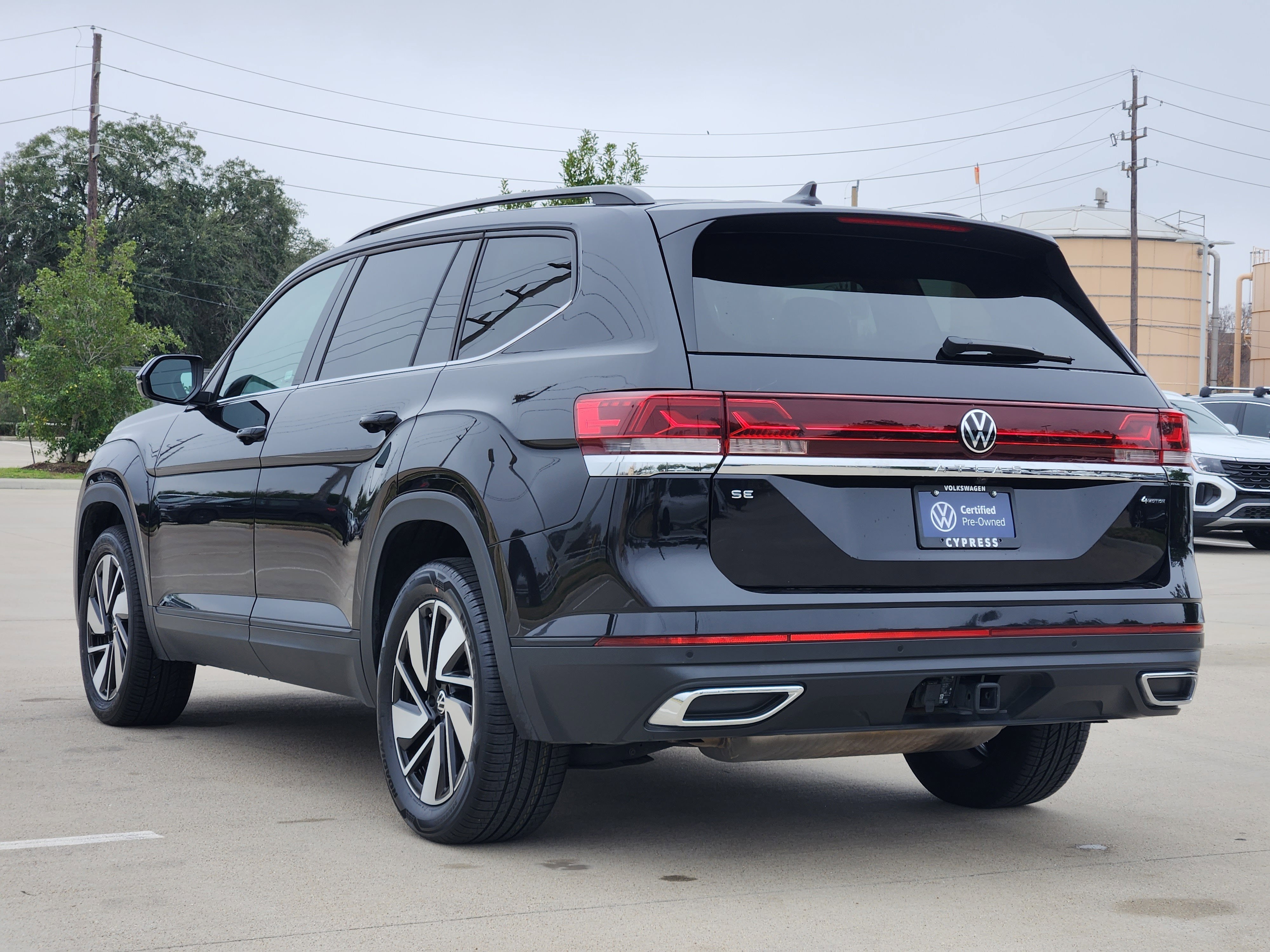 2024 Volkswagen Atlas 2.0T SE w/Technology