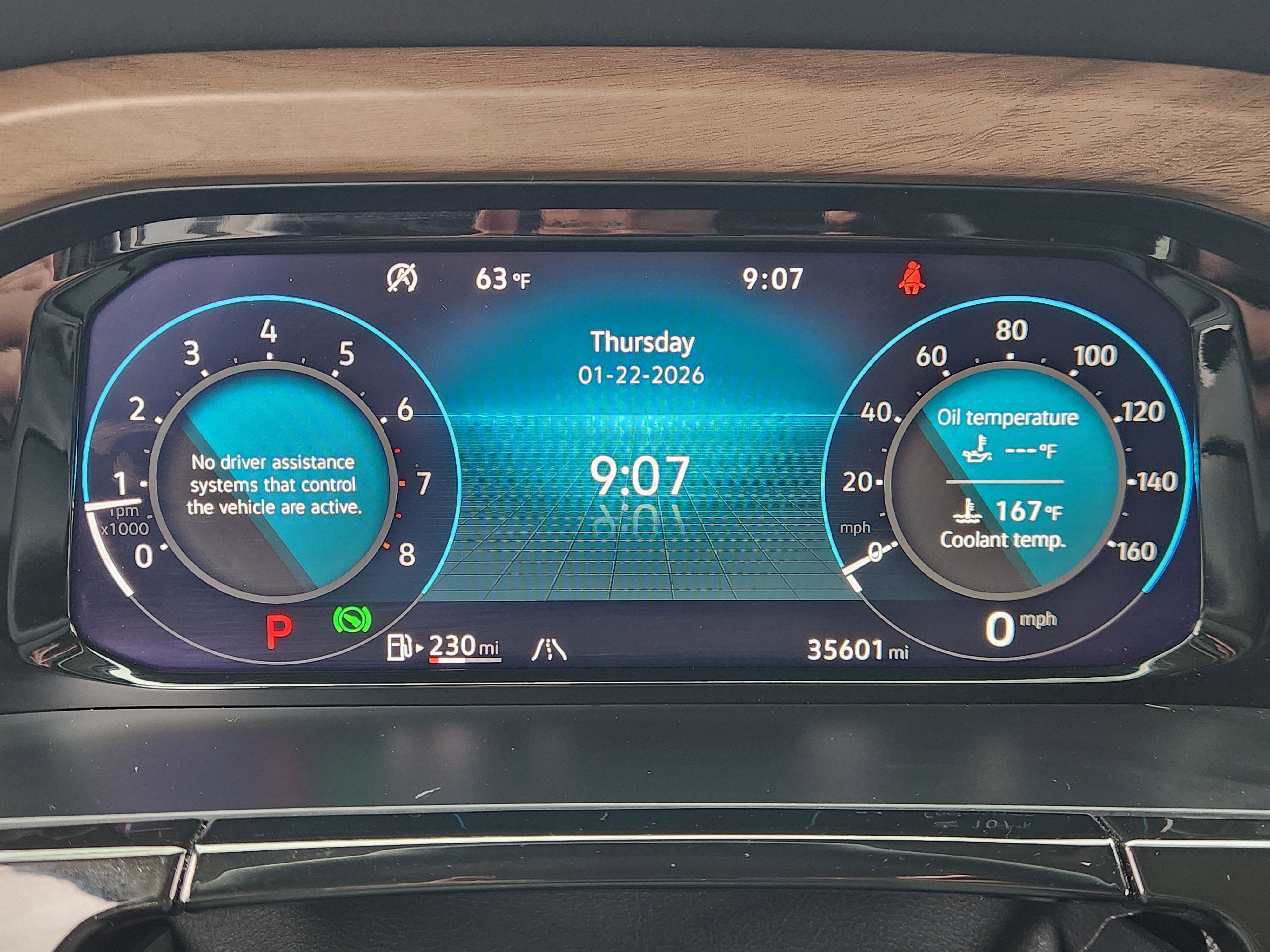 2025 Volkswagen Atlas 2.0T SE w/Technology