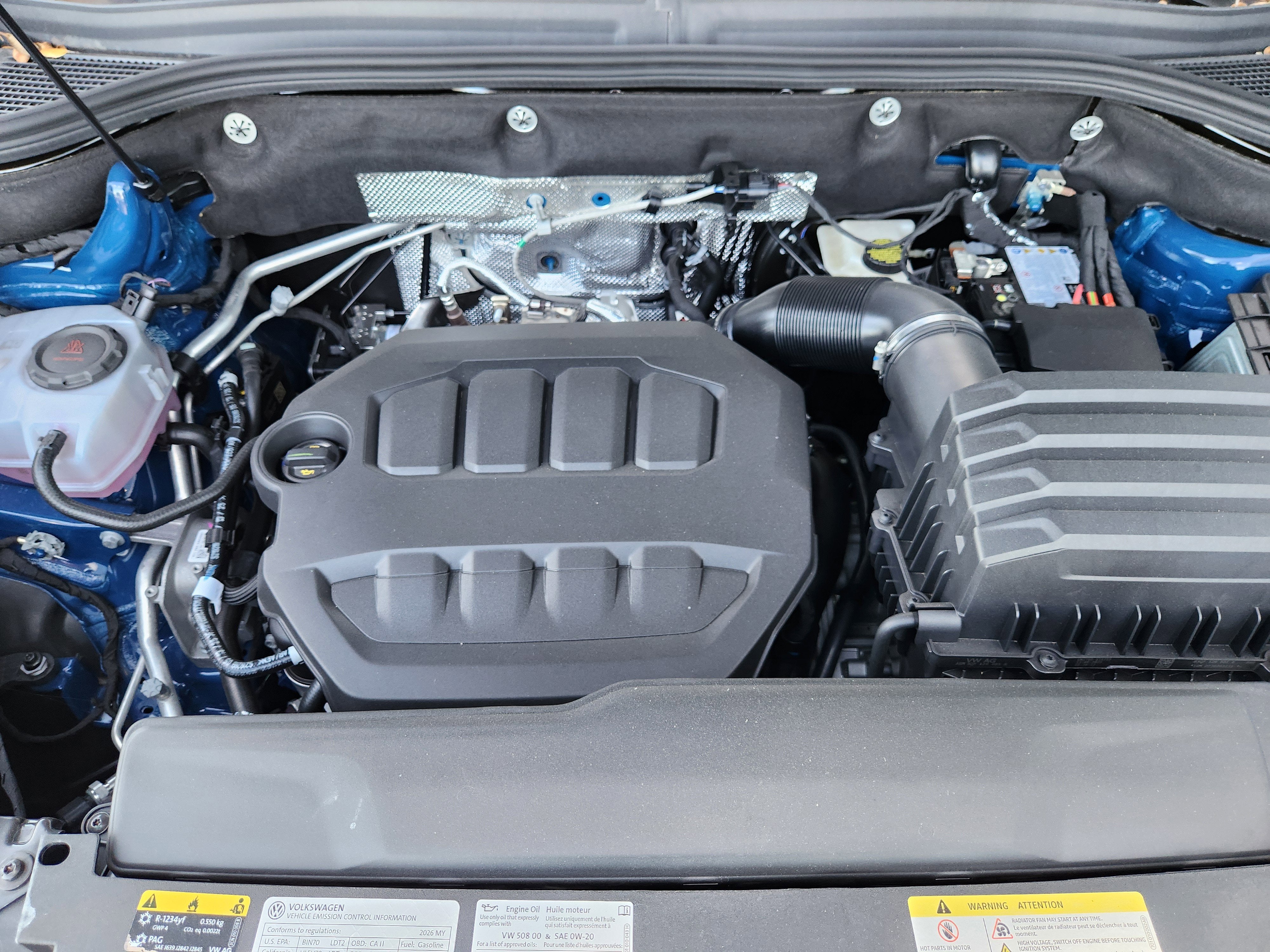 2026 Volkswagen Atlas Cross Sport 2.0T SE w/Technology