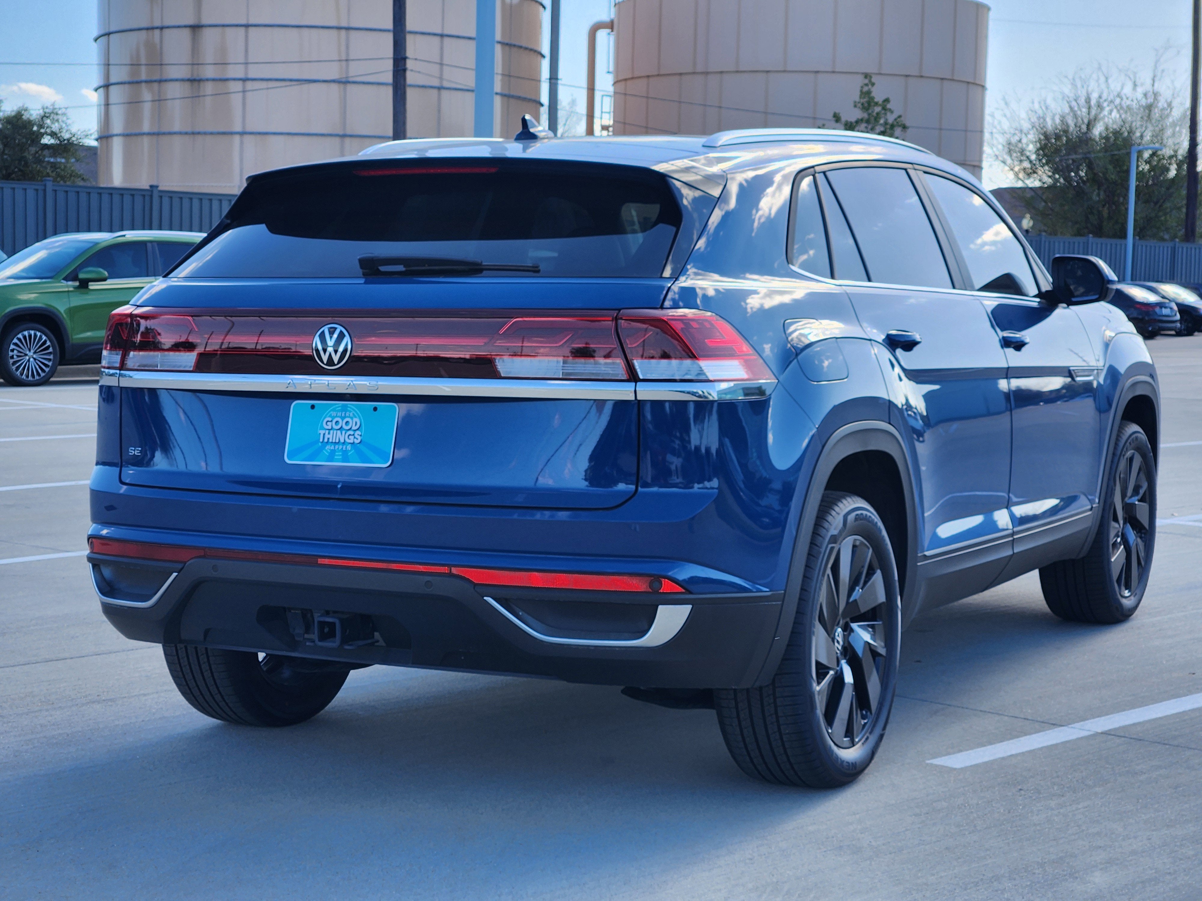 2026 Volkswagen Atlas Cross Sport 2.0T SE w/Technology